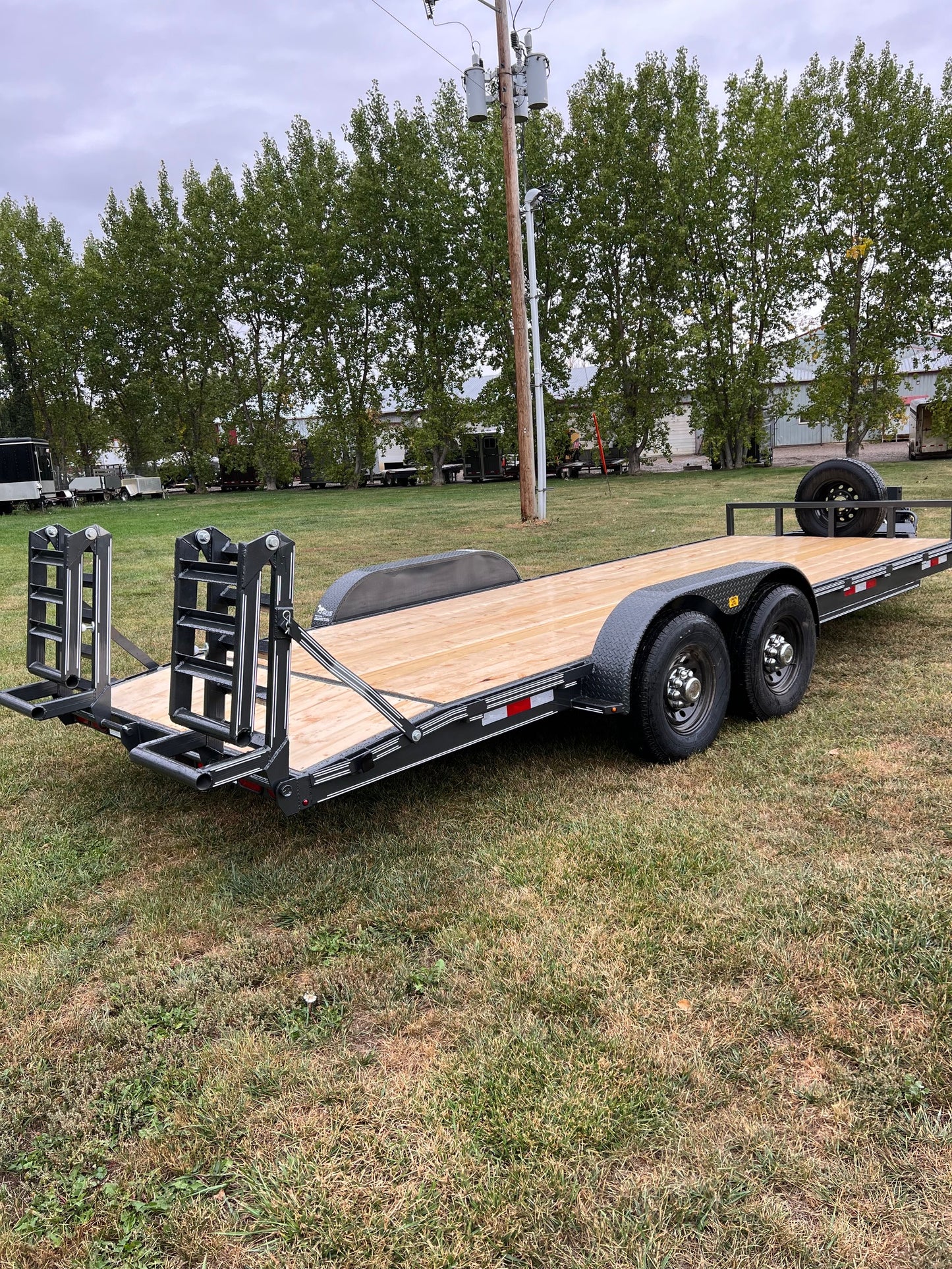 New 20ft Mustang Equipment Trailer