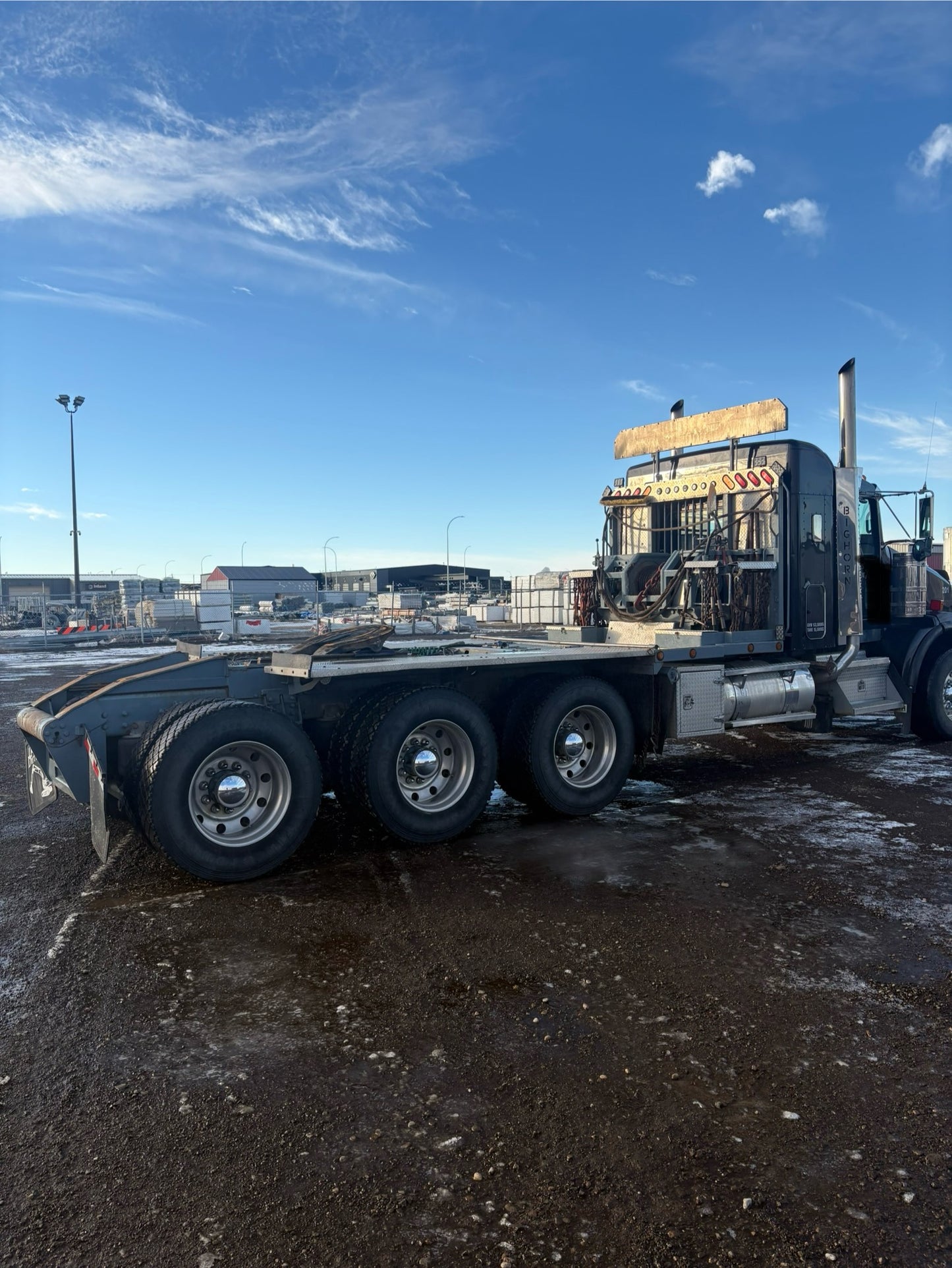 2007 KW T800 Tri Drive Winch Truck