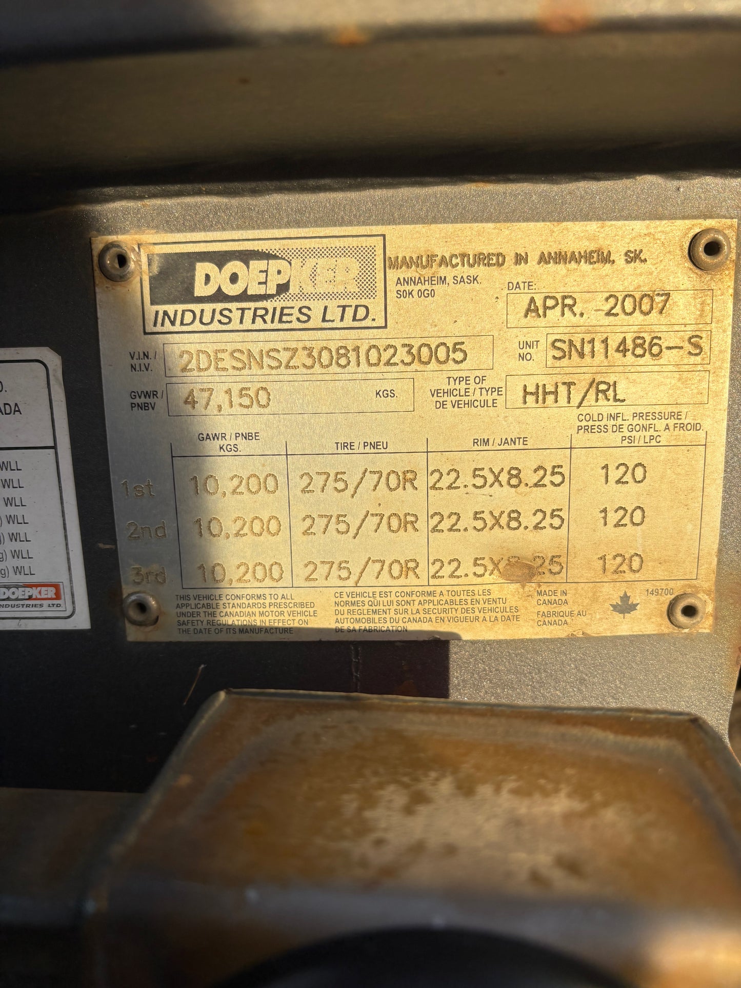 2007 Doepker 40ton Scissorneck Trailer
