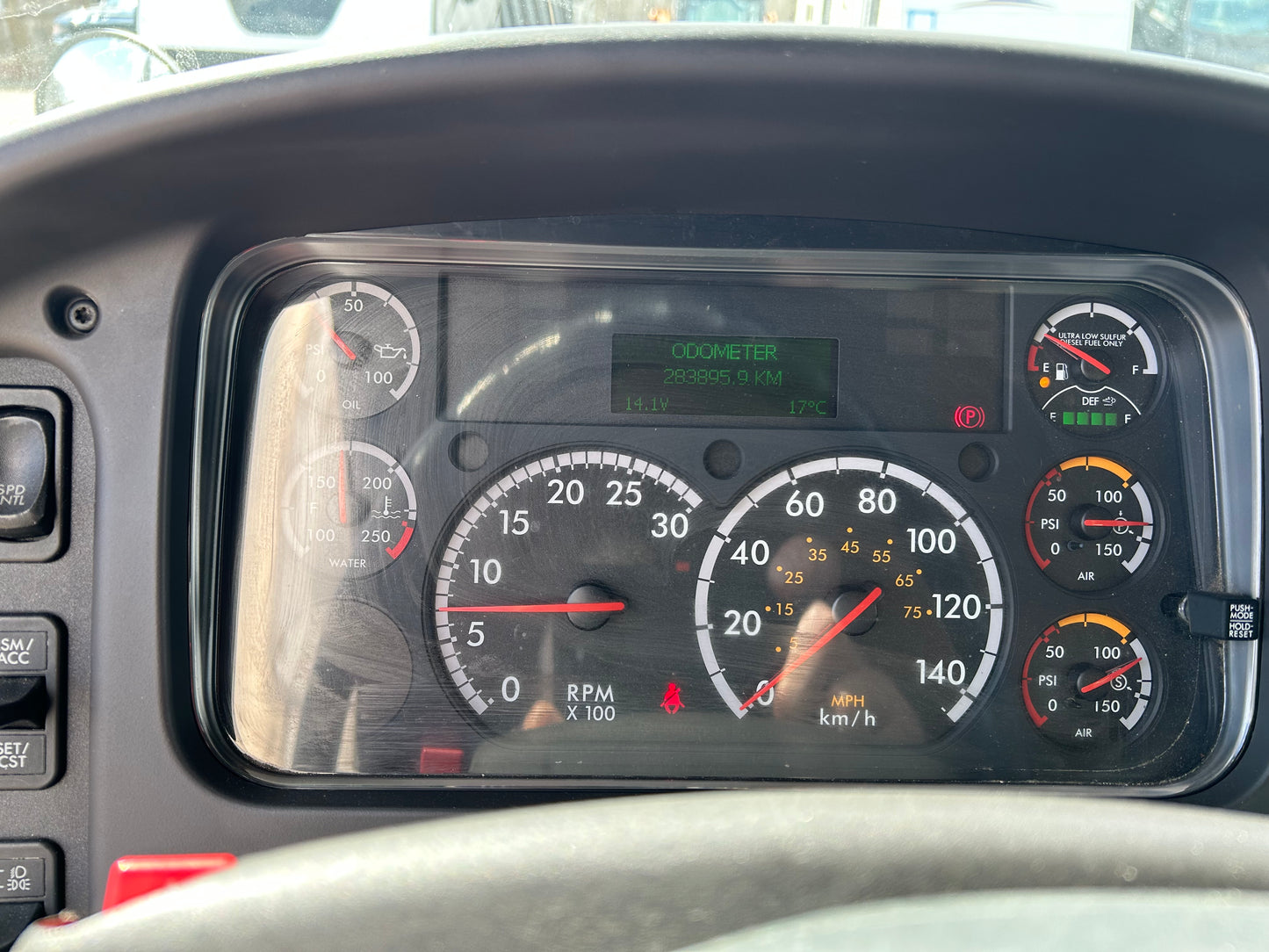 2018 Freightliner M2 106