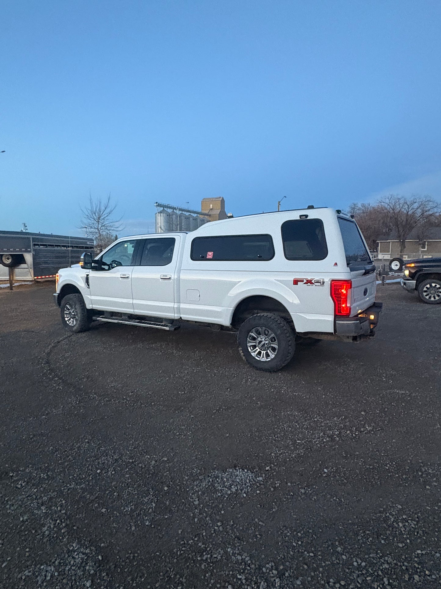 2018 Ford F350 XLT Crew Cab Long Box 4x4