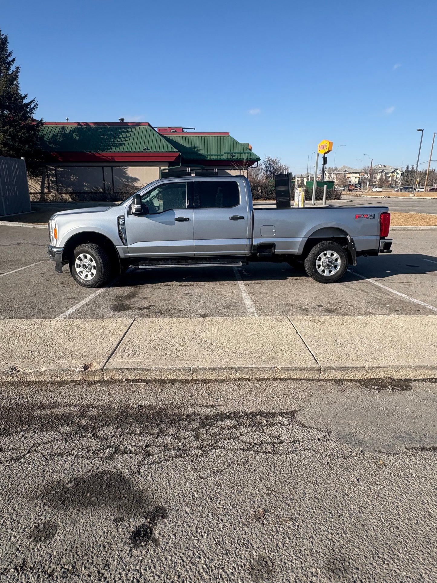 2023 Ford F350 XLT Crew Cab Long Box