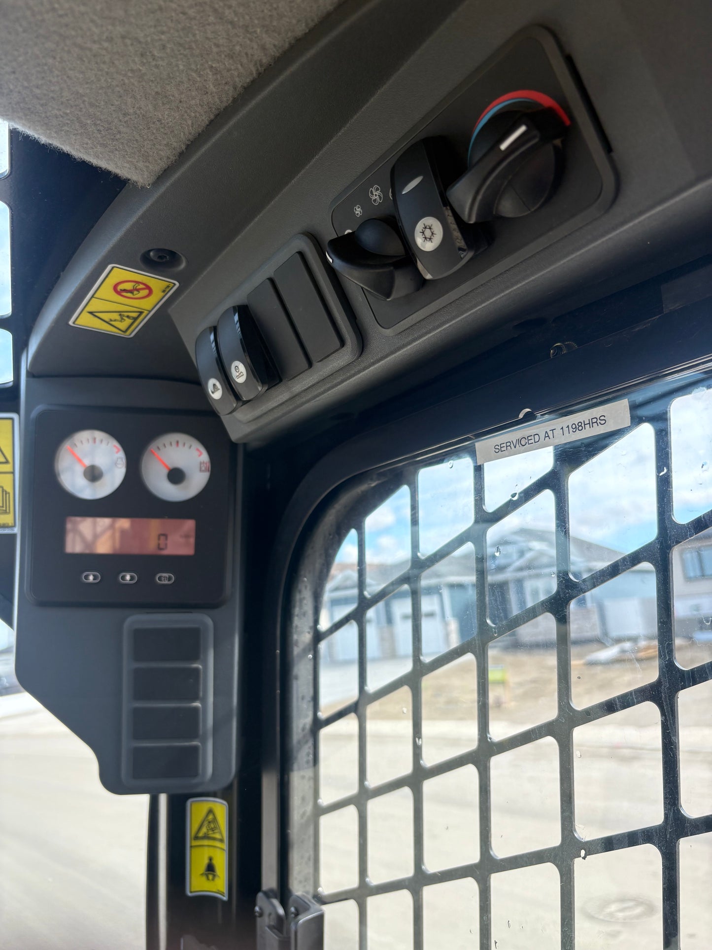 2012 CAT 246C Skid Steer