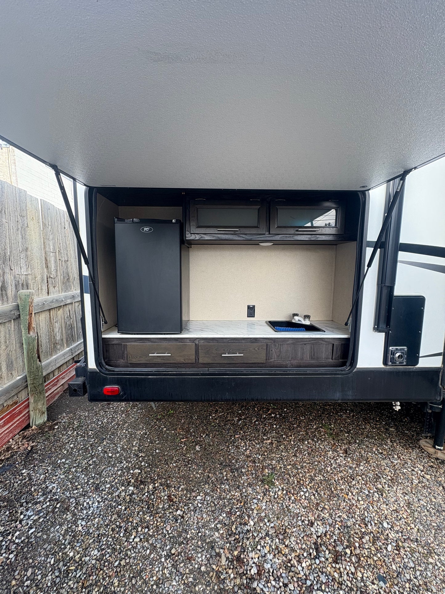 2017 Dutchmen Kodiak 330BHSL Travel Trailer