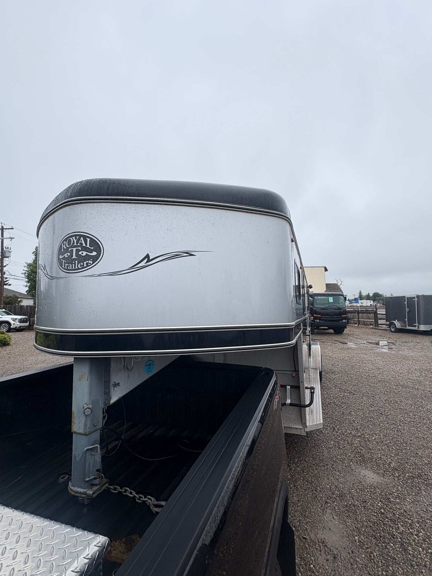 2014 C&B Royal T 3H Gooseneck All Aluminum