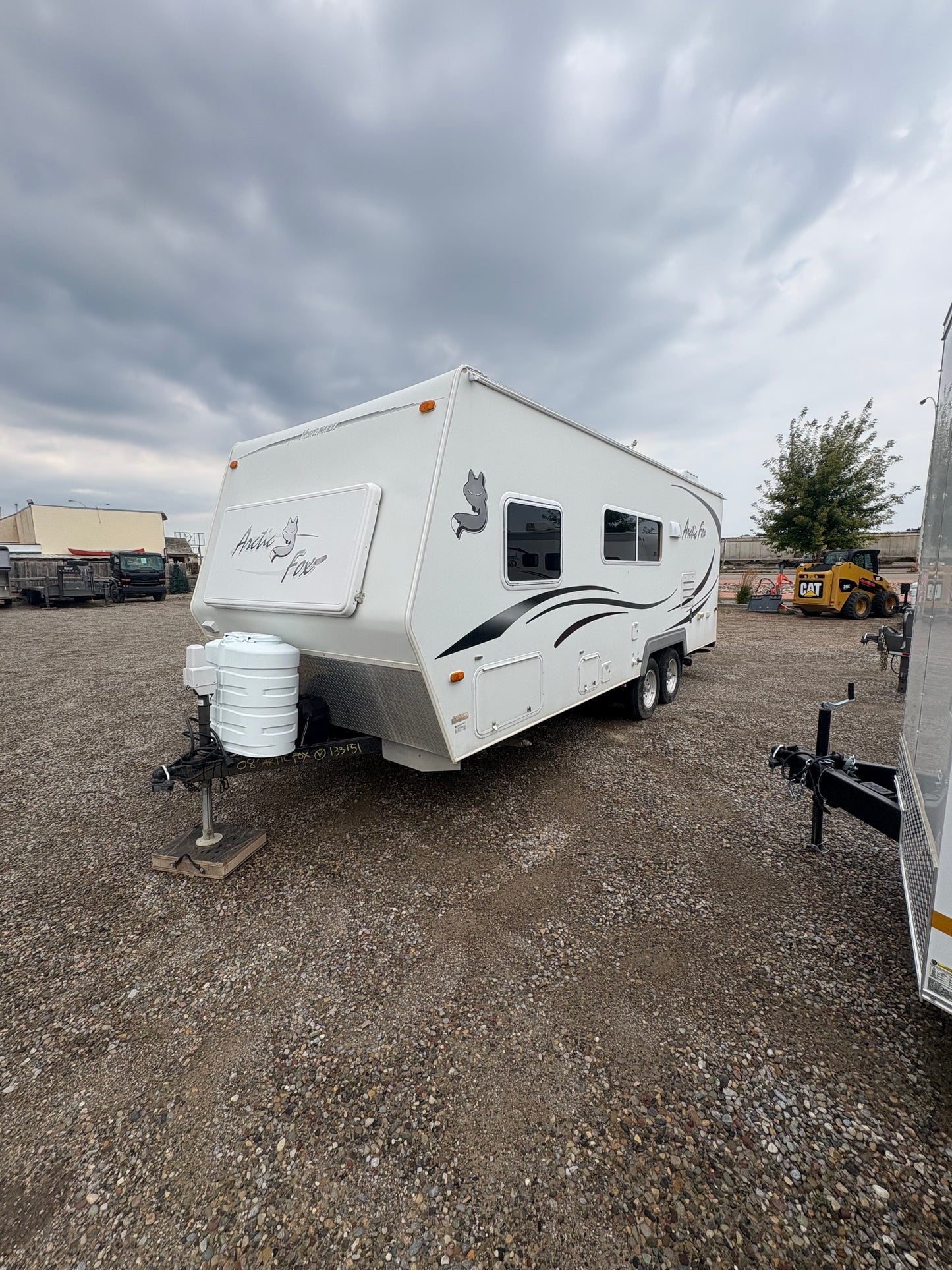 2008 Arctic Fox 22H 4 Season All Weather Coach