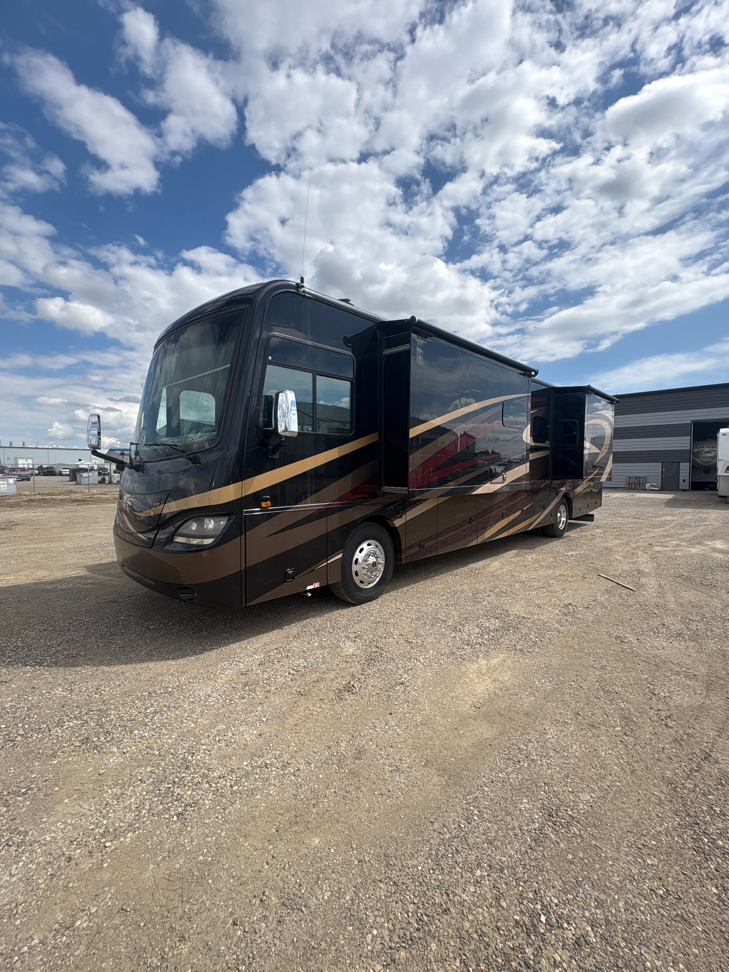 2016 Forest River Sportscoach Cross Country 407FW