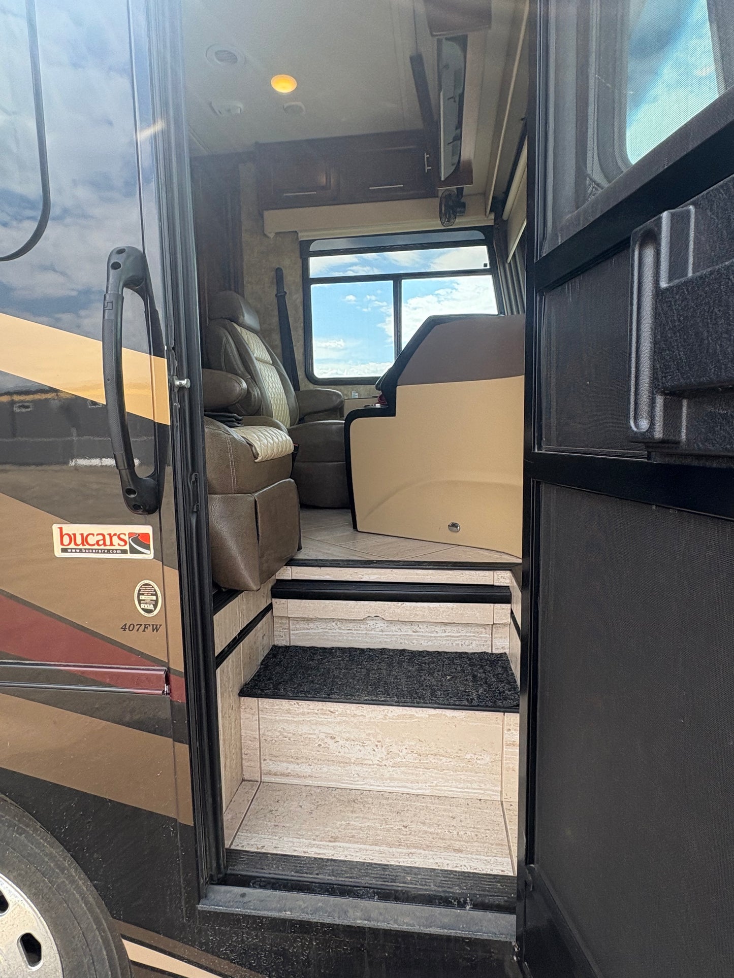 2016 Forest River Sportscoach Cross Country 407FW