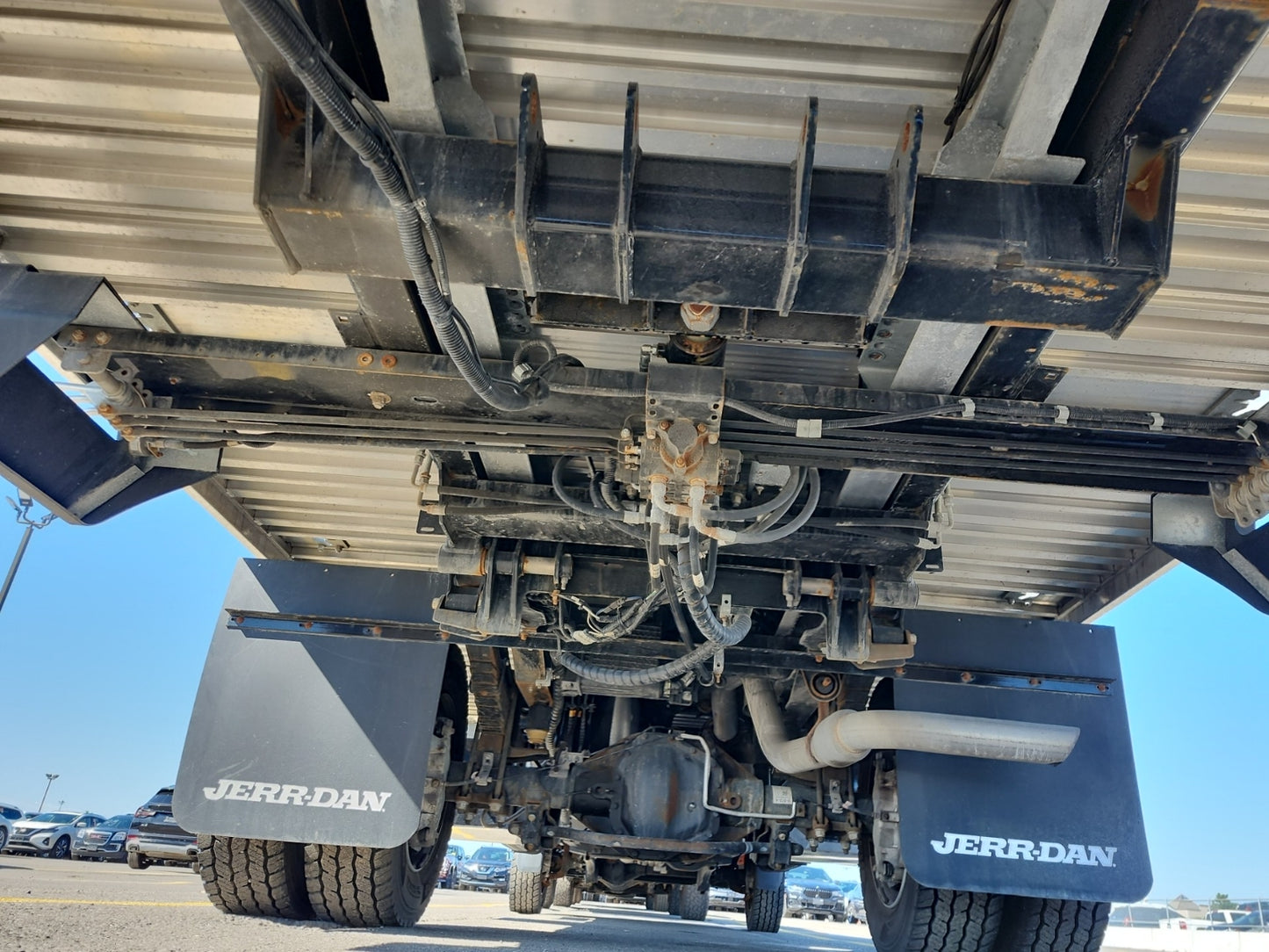 2022 Ford F600 XLT 20-Foot Roll Off Flat Deck Tow Truck 4WD