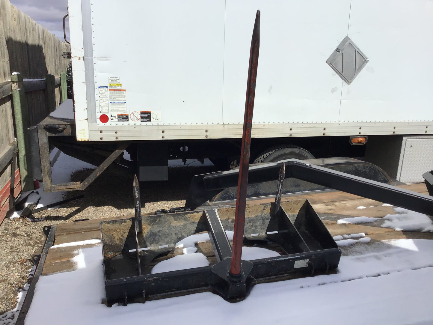 Bale Spear With Skid Steer Attachment
