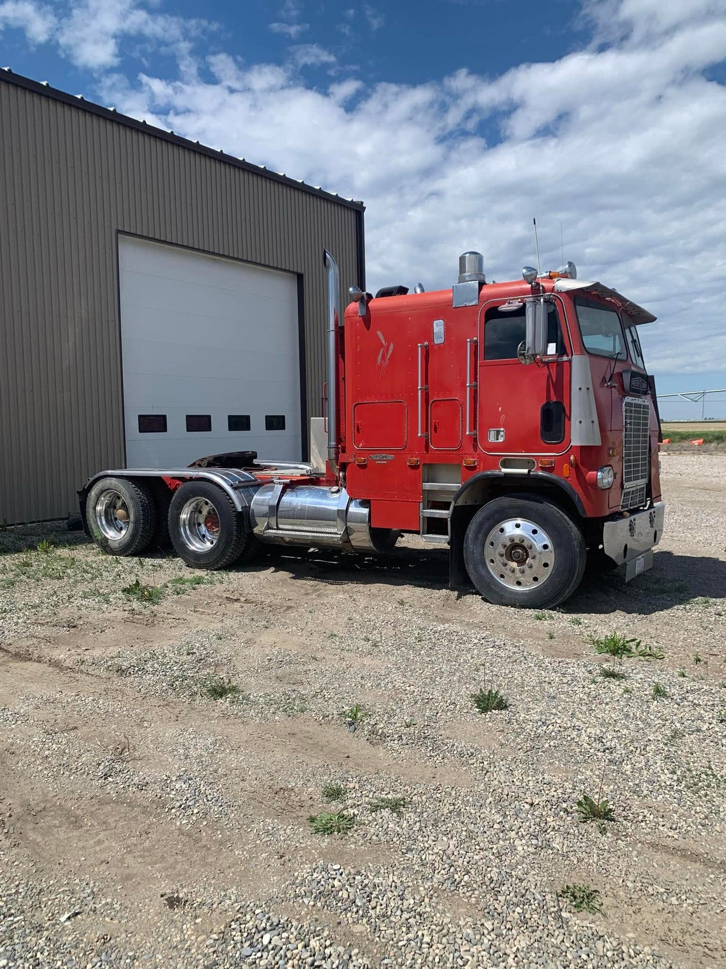 1983 Freightliner Cabover Semi