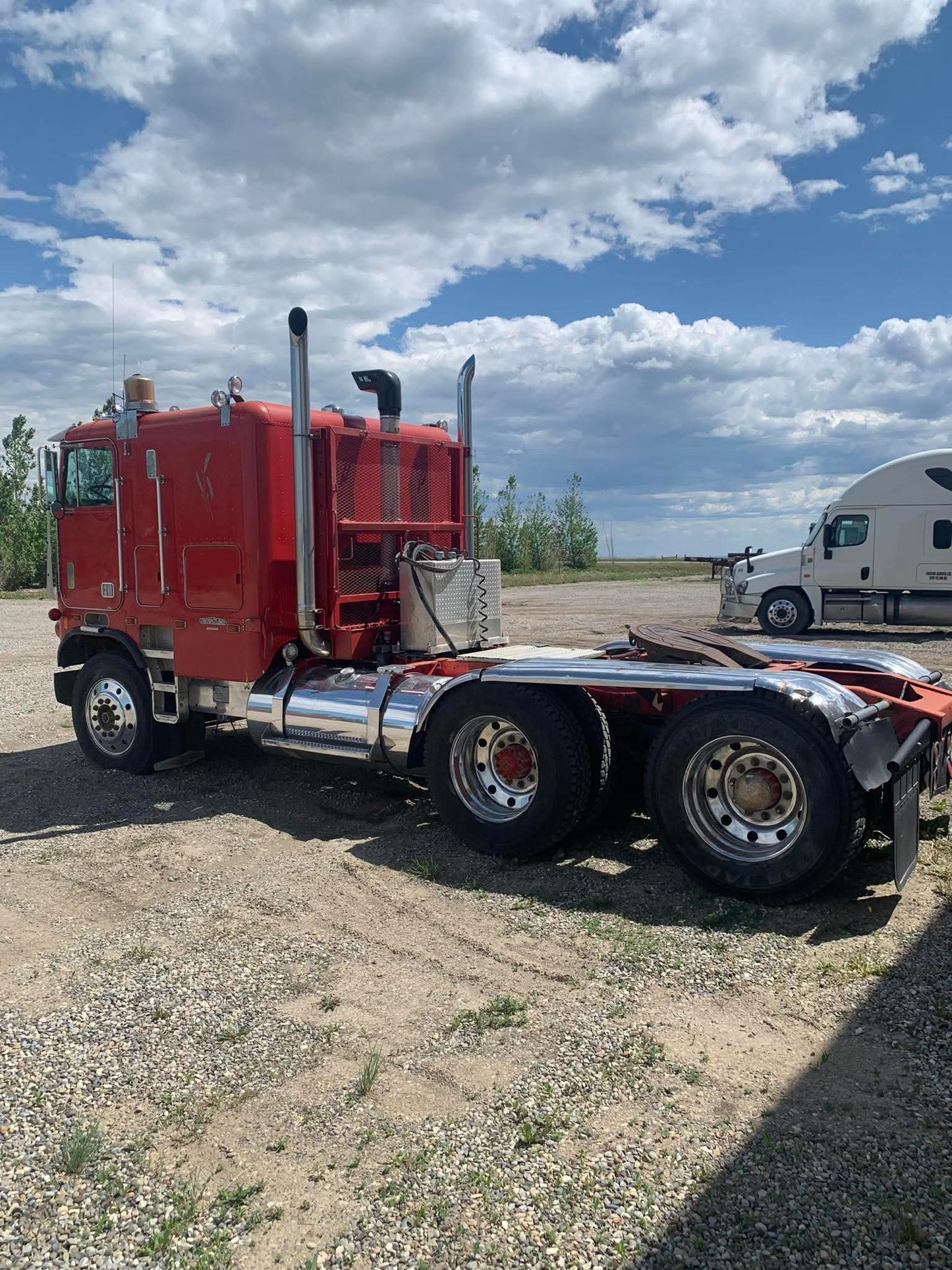1983 Freightliner Cabover Semi