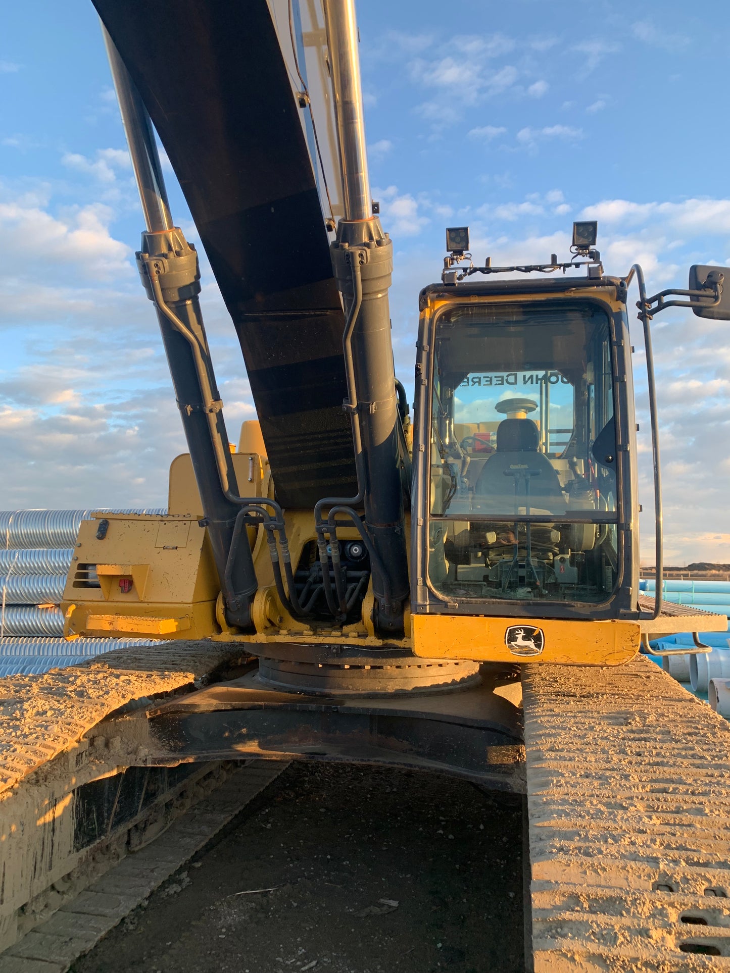 2010 John Deere 450D Excavator