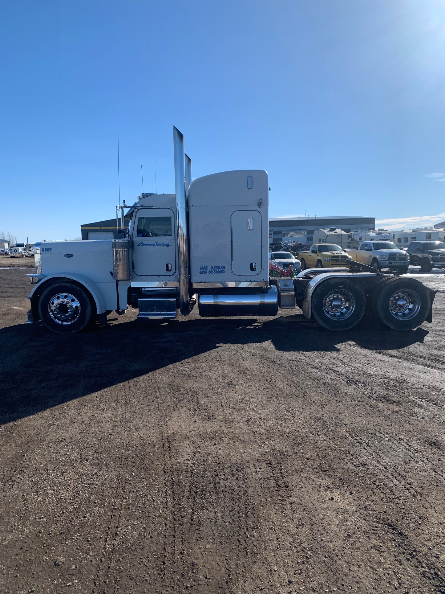 2006 Peterbilt 379 Semi