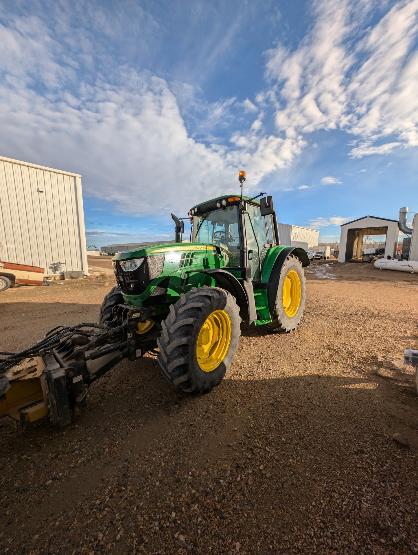 2015 John Deere 6125M Tractor w/Front Blade