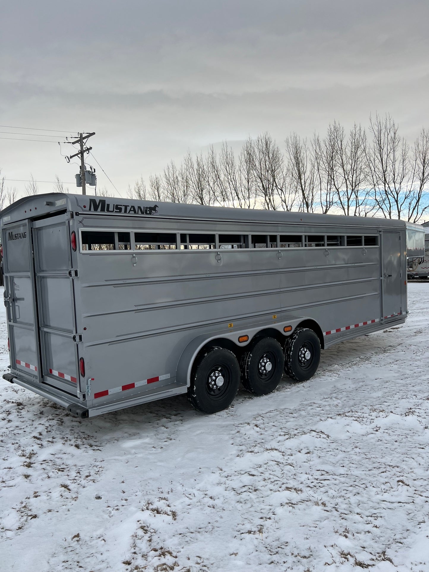 New 2024 Mustang 24ft Gooseneck Trailer