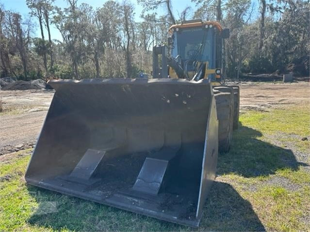 2019 John Deere 544L Wheel Loader