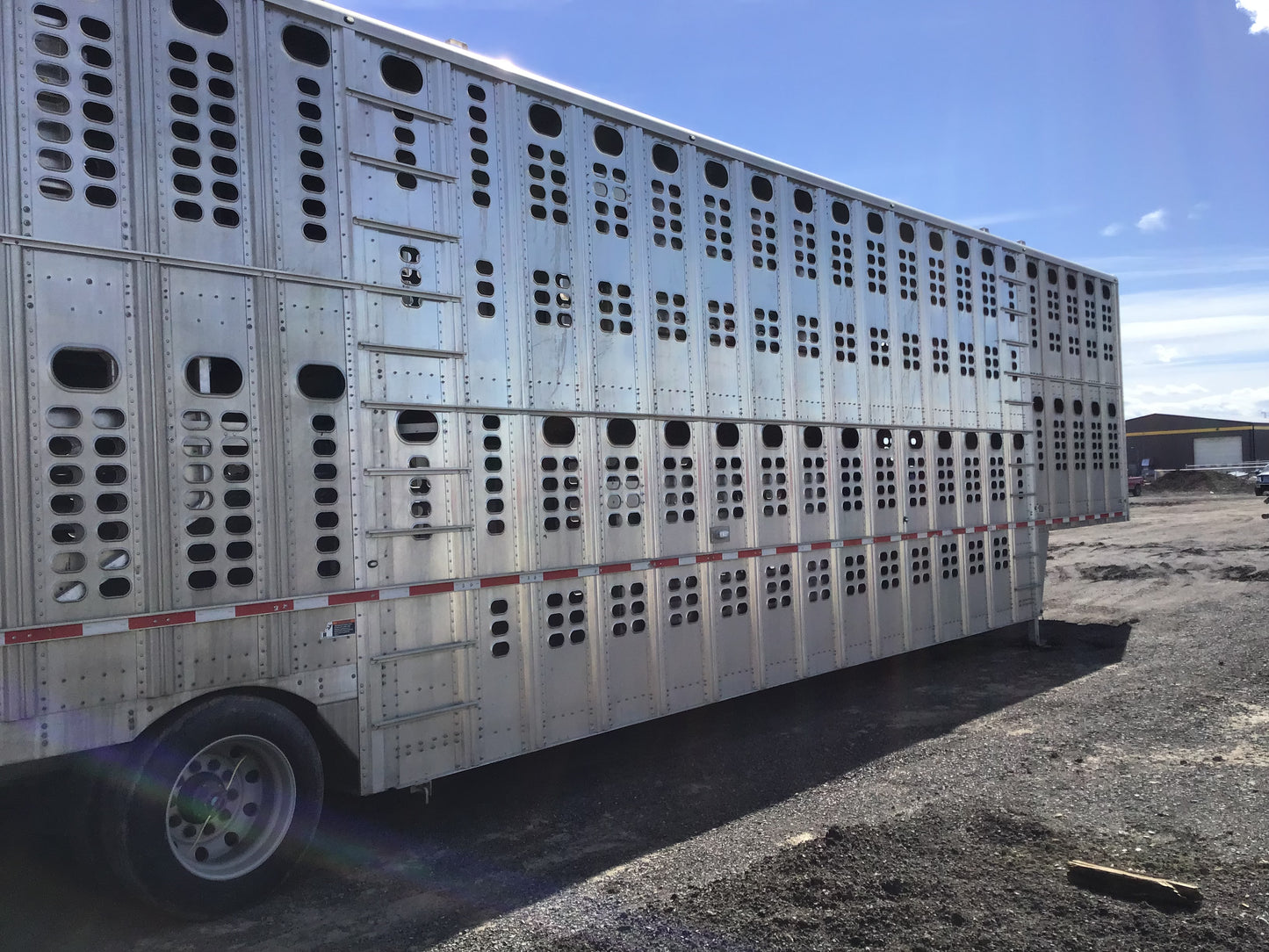 2016 Wilson PSDCL-402 Cattle Liner