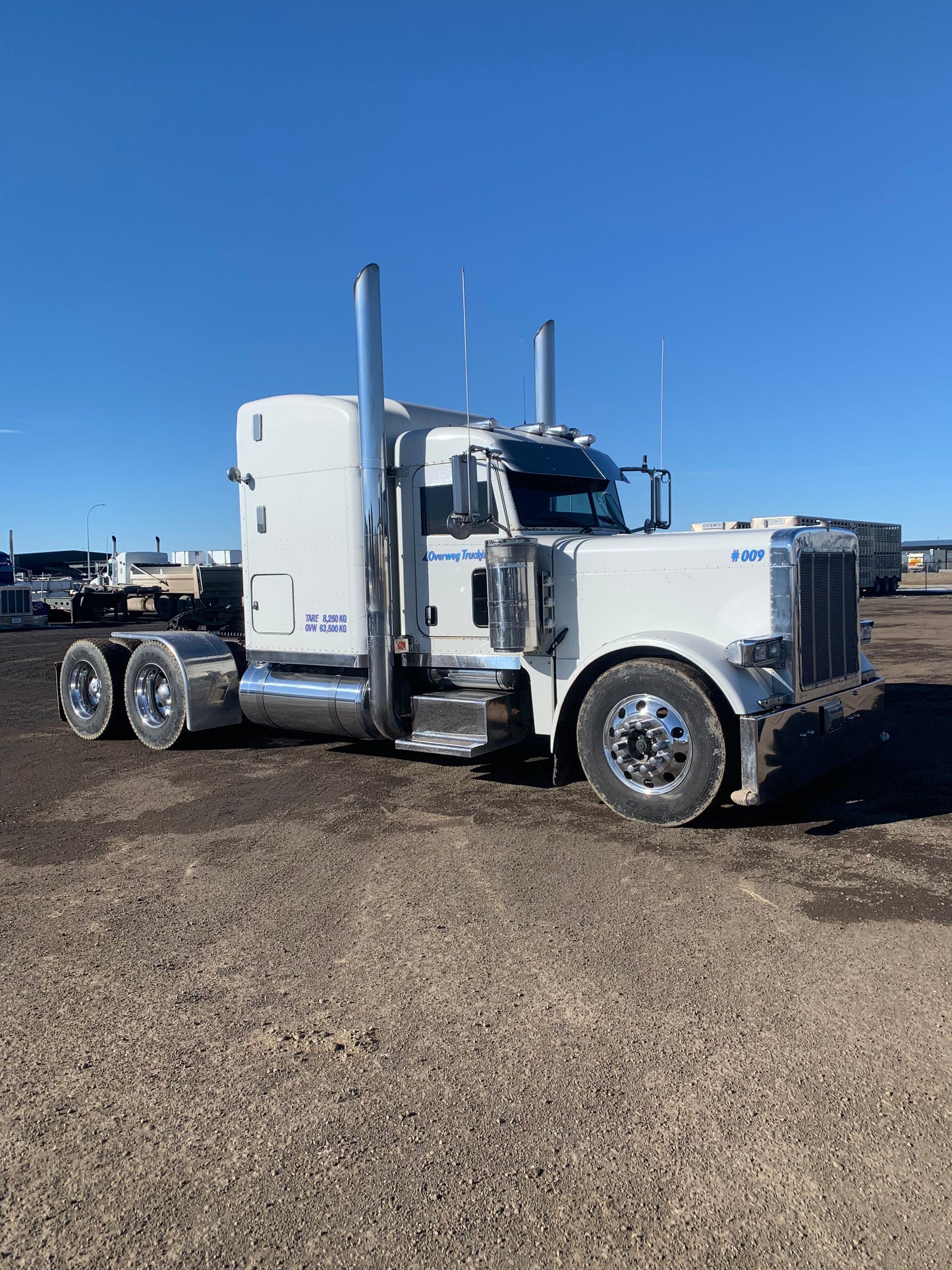 2006 Peterbilt 379 Semi