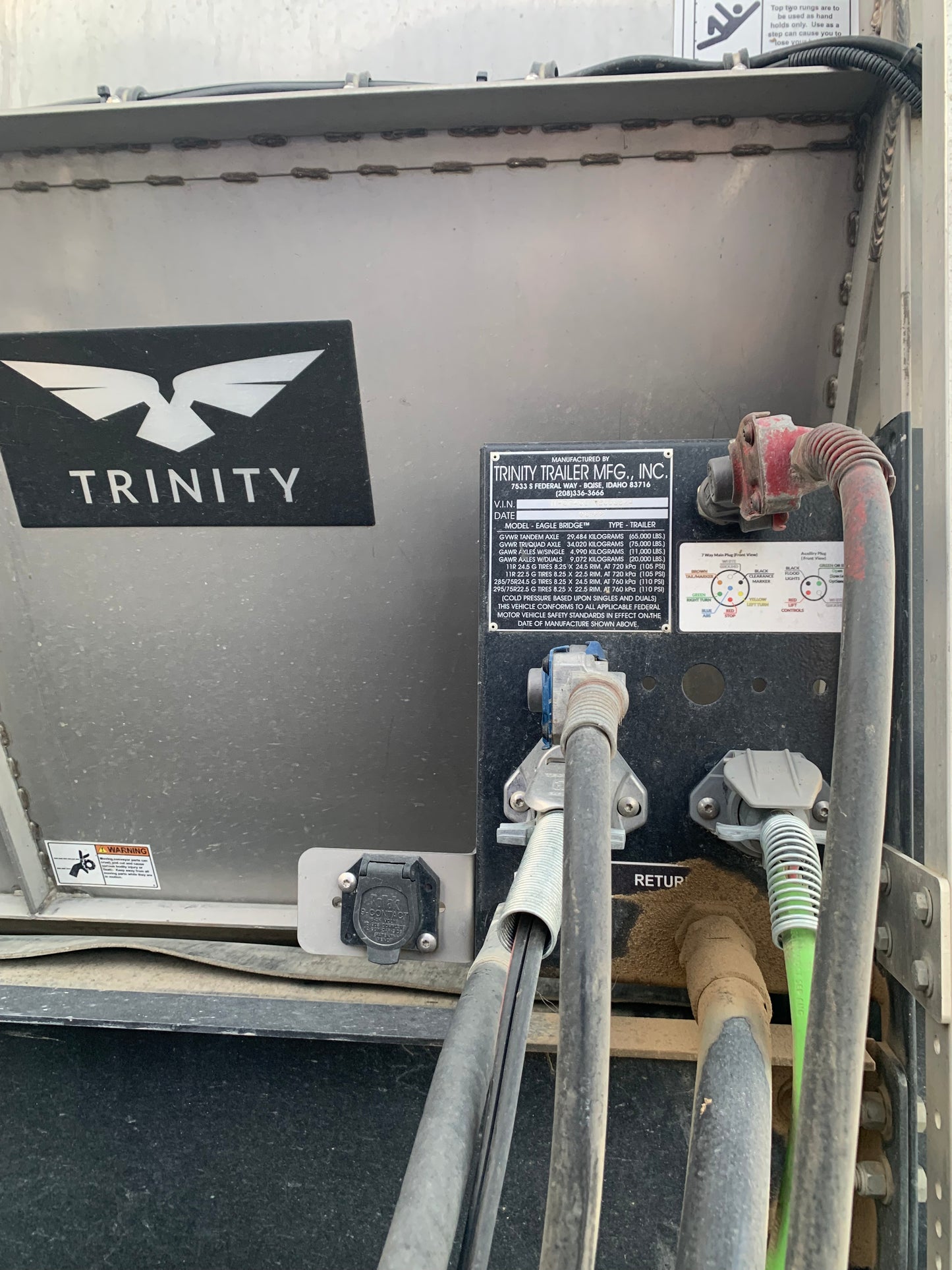 2023 Trinity Livefloor Trailer