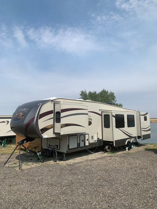 2014 Gulf Stream 5th Wheel