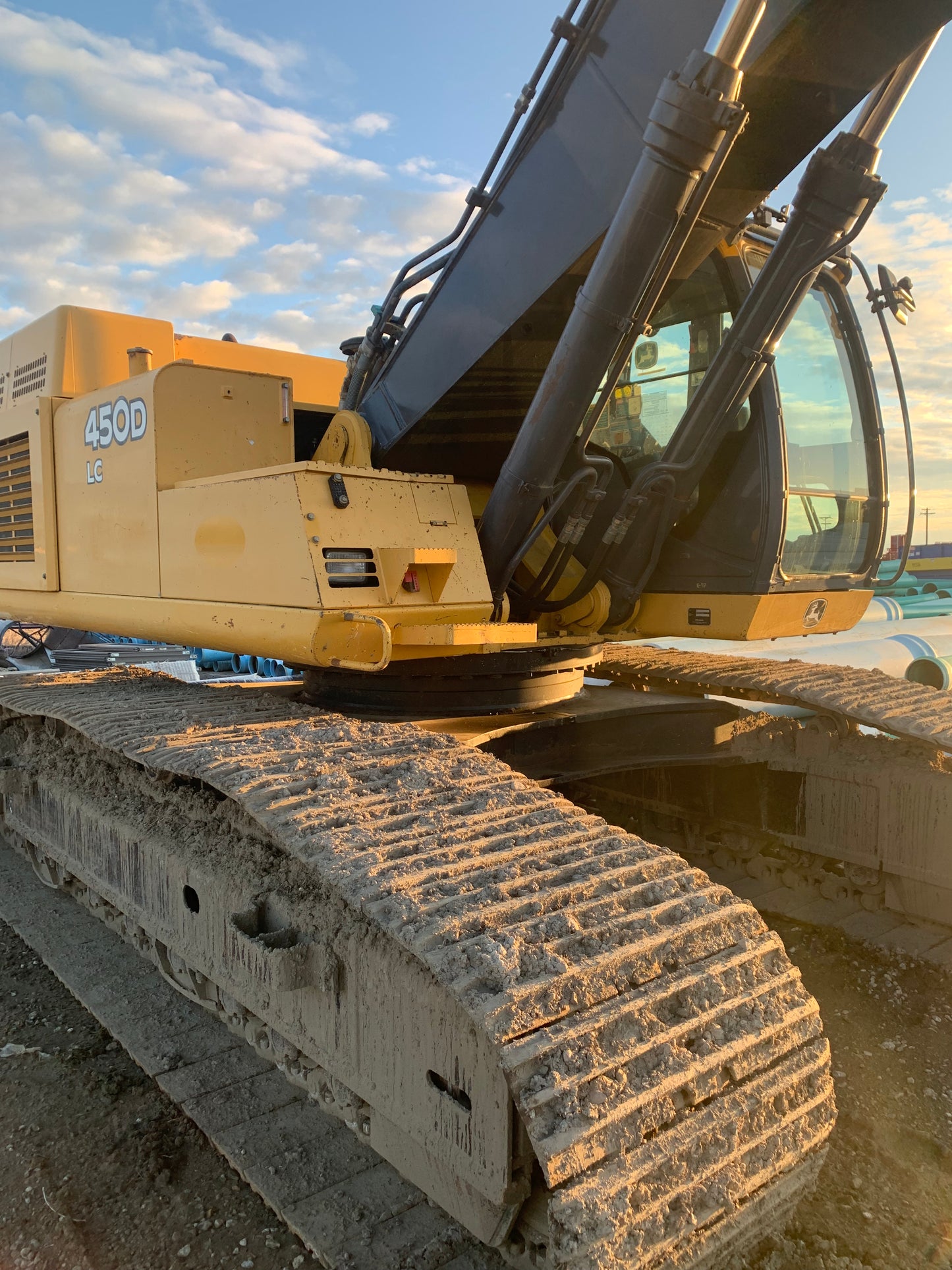 2010 John Deere 450D Excavator