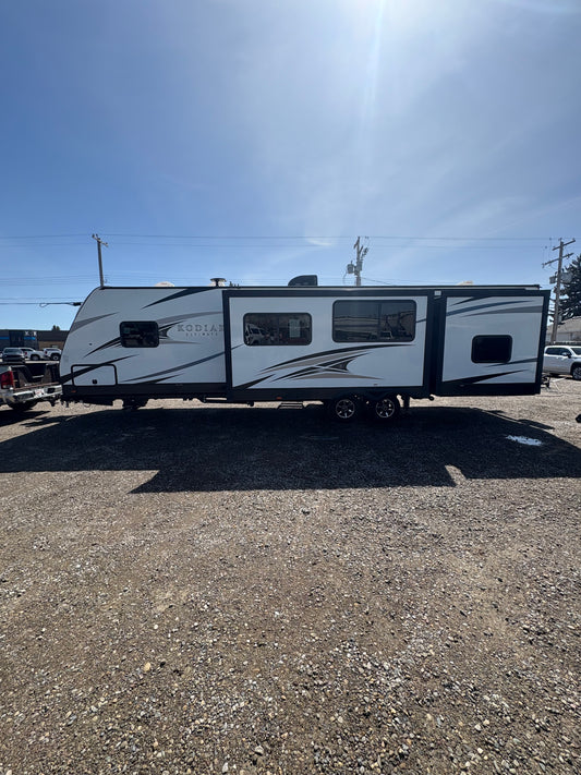 2017 Dutchmen Kodiak 330BHSL Travel Trailer