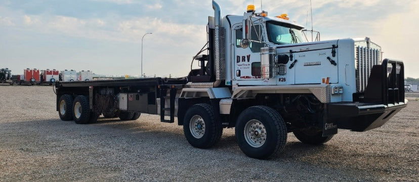 Kenworth C-500Tandem Pole Truck