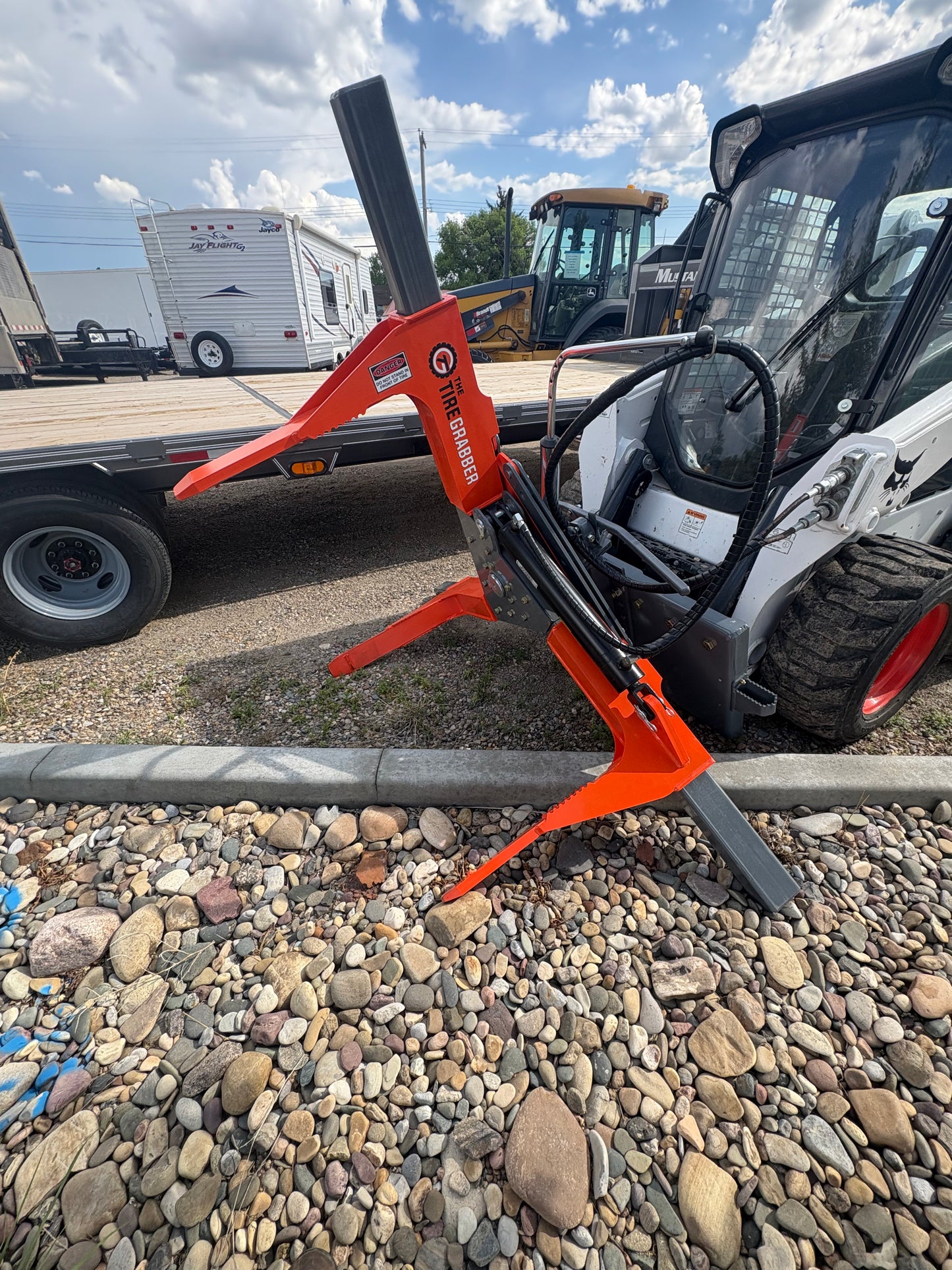TIRE GRABBER Model:TG4000 In Stock in Coaldale