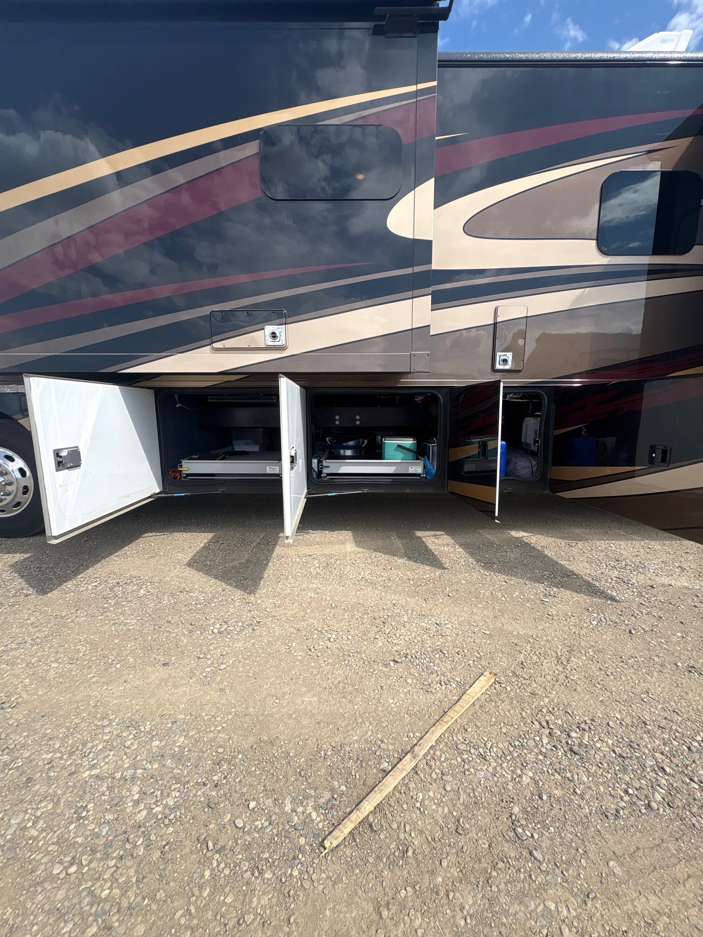 2016 Forest River Sportscoach Cross Country 407FW