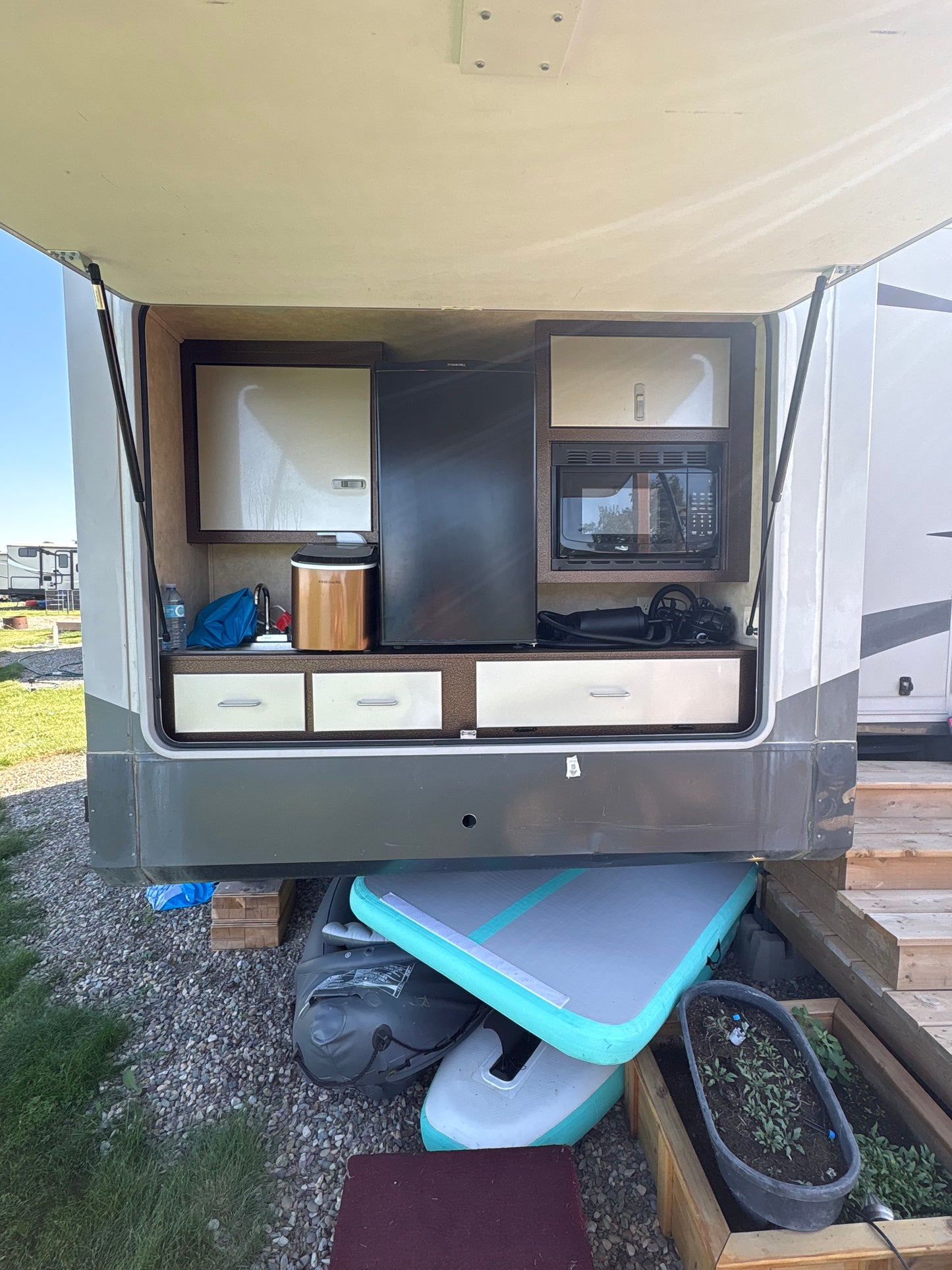 Columbia 385BH Bunkhouse 5th Wheel