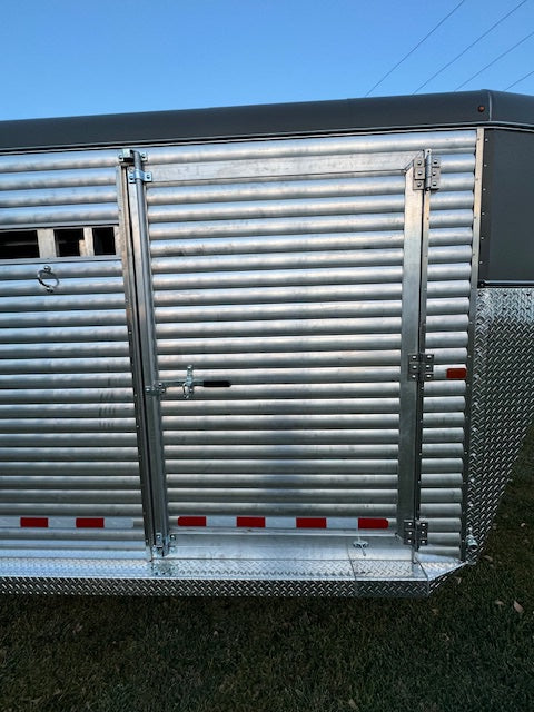 New 2025 Mustang All Aluminum Trailers