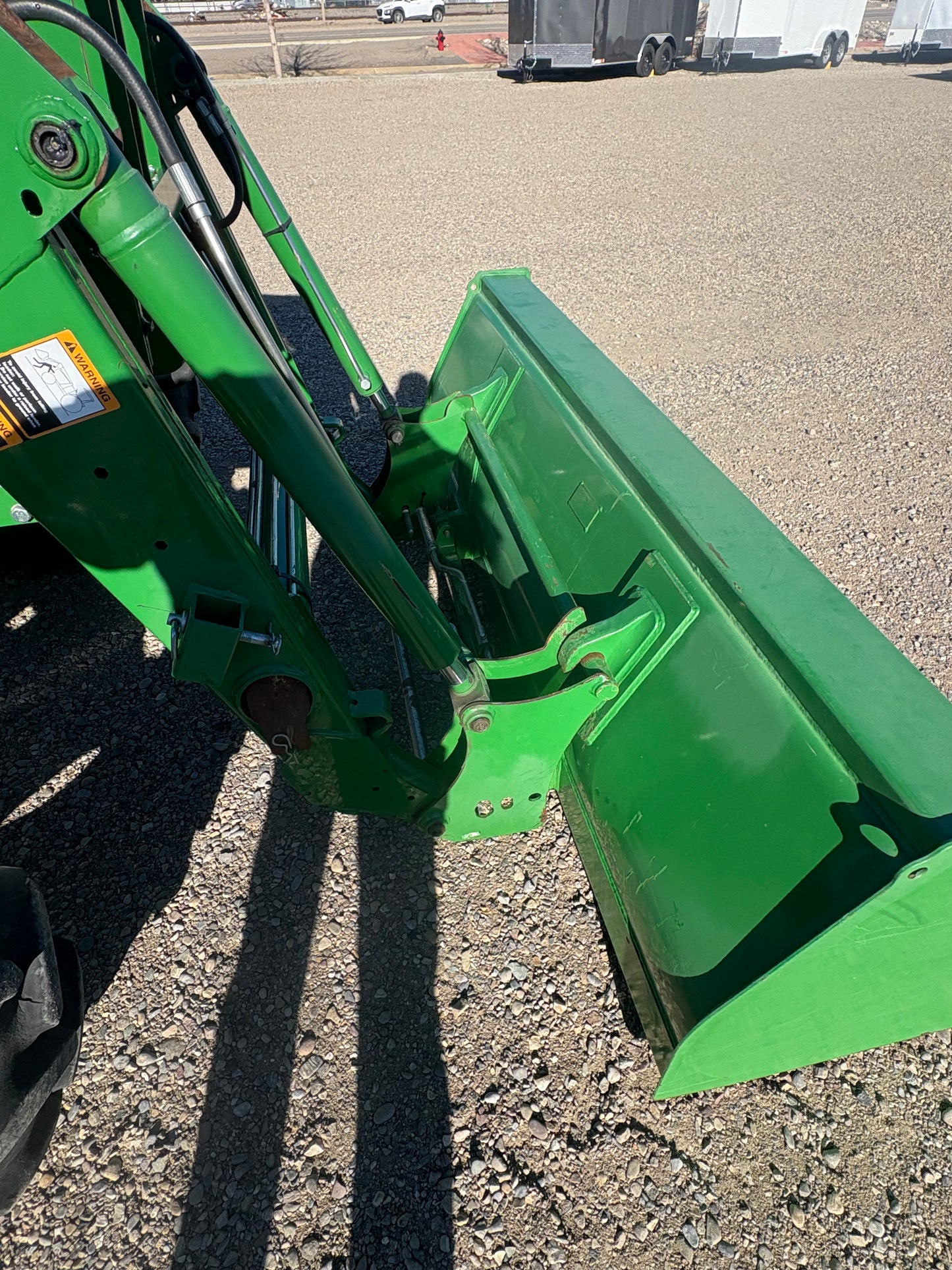 2014 John Deere 5100E / 553 Loader
