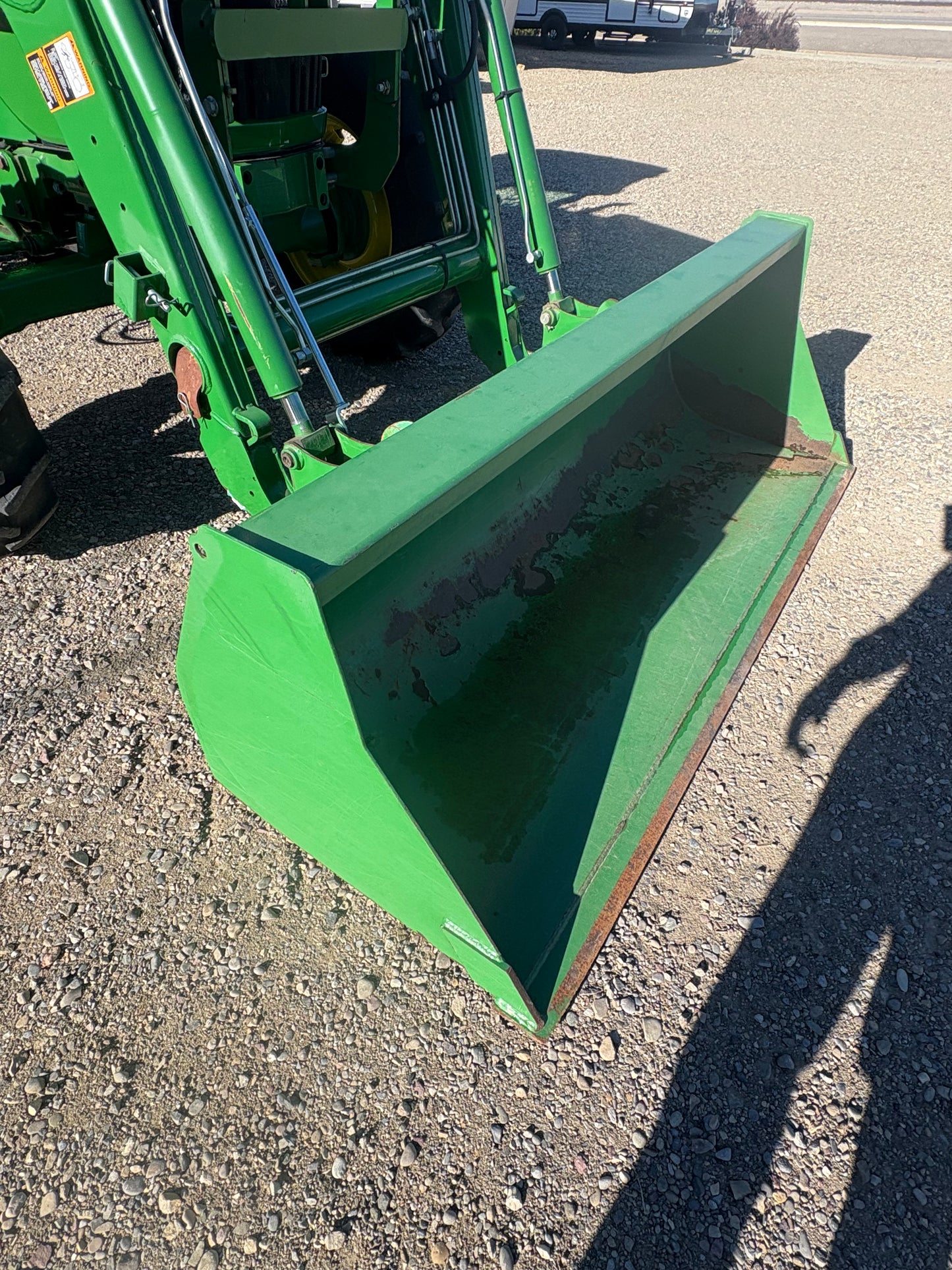2014 John Deere 5100E / 553 Loader