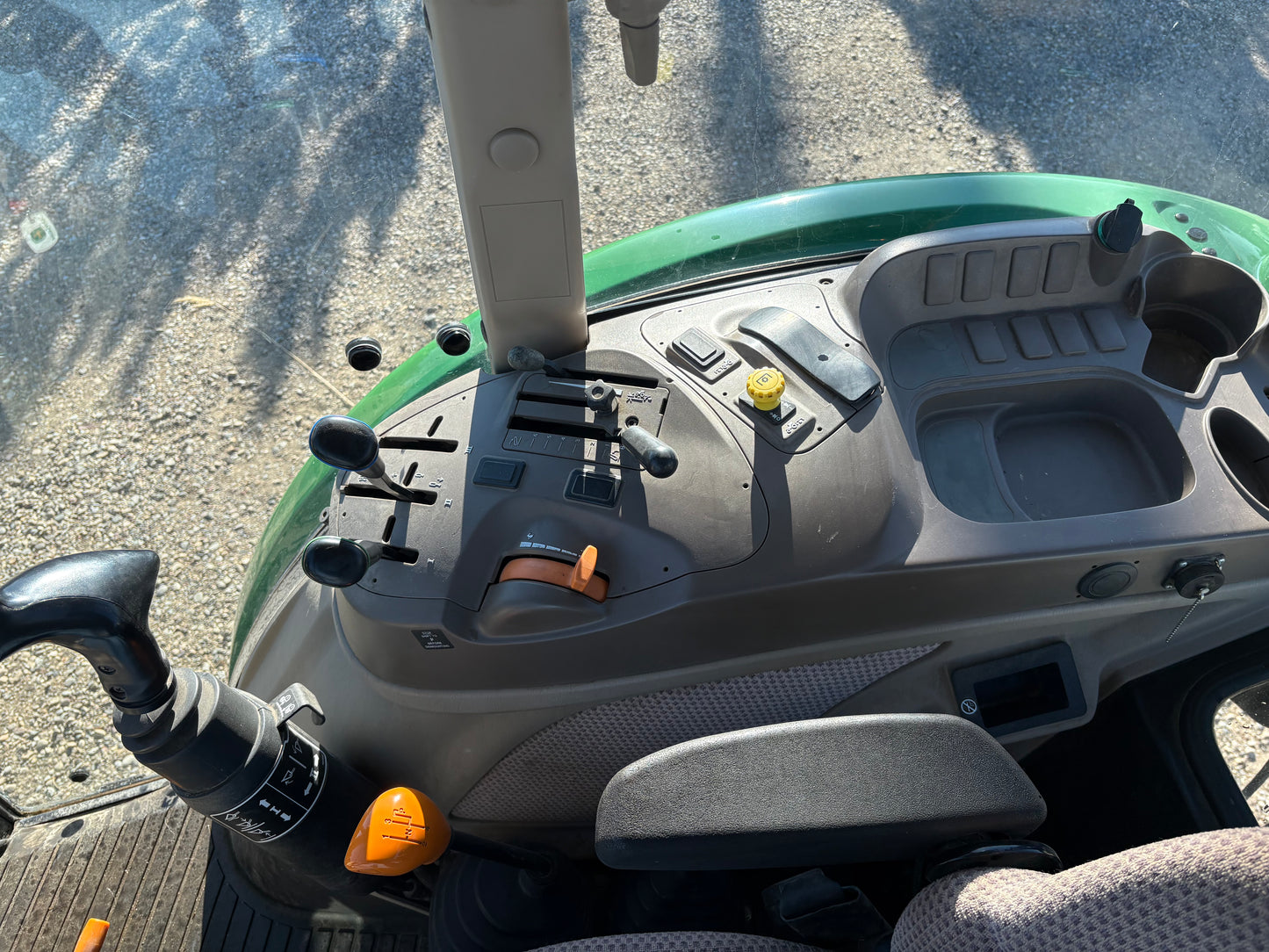 2014 John Deere 5100E / 553 Loader