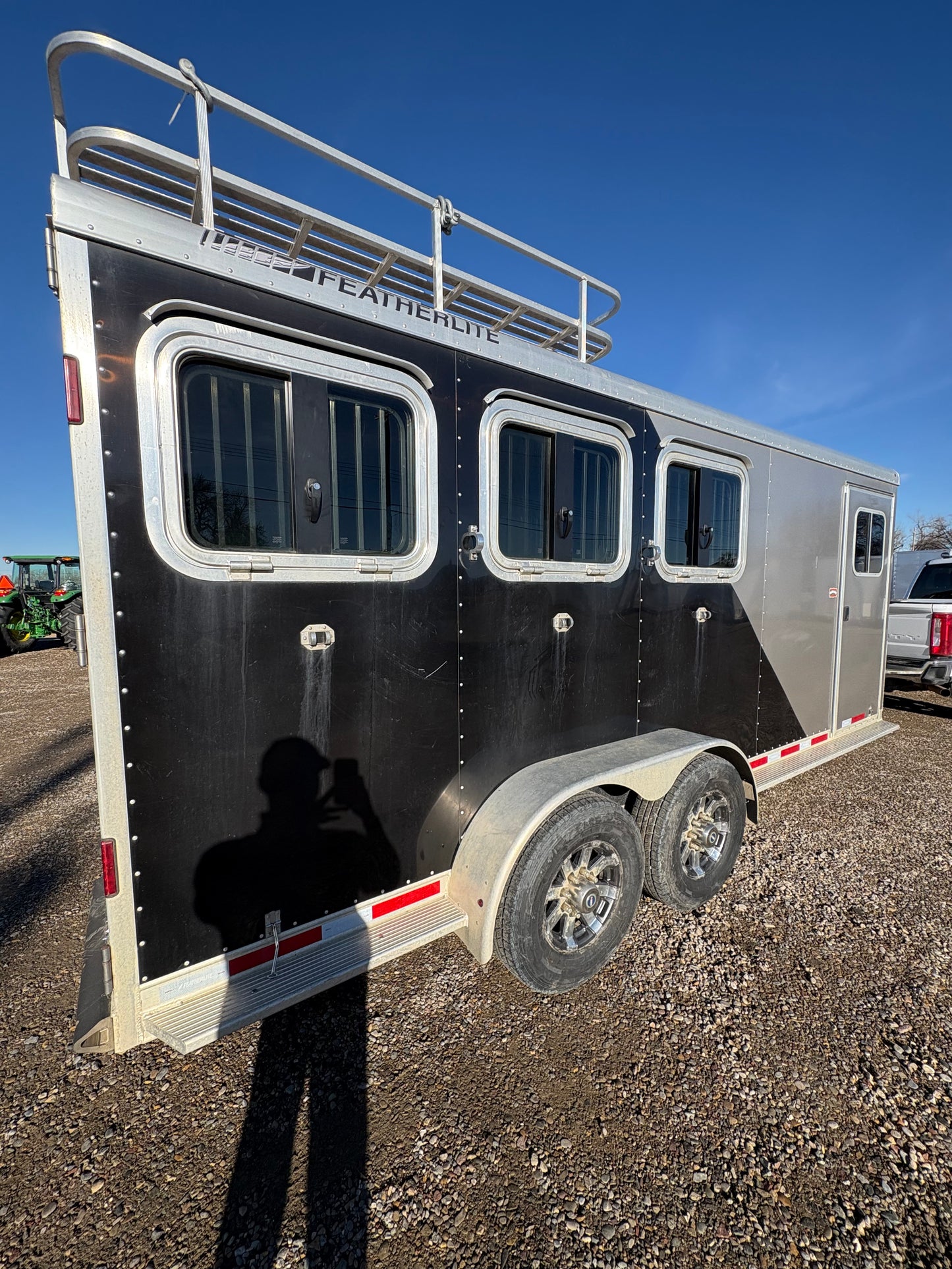 2015 Featherlite 3 Horse Trailer