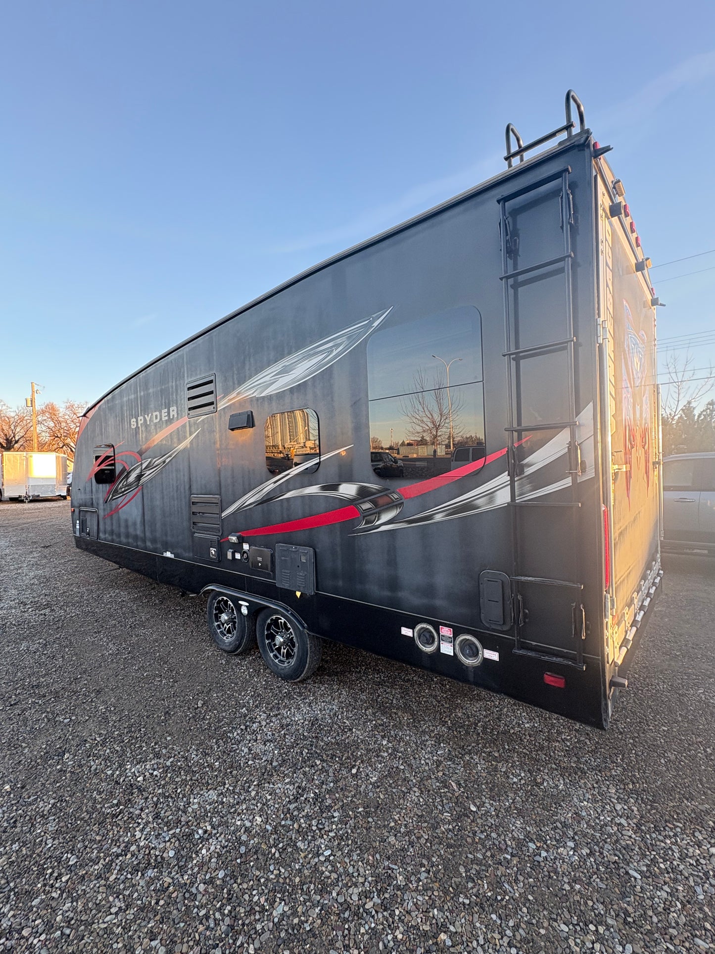 2016 Winnebago Spyder Toy Hauler