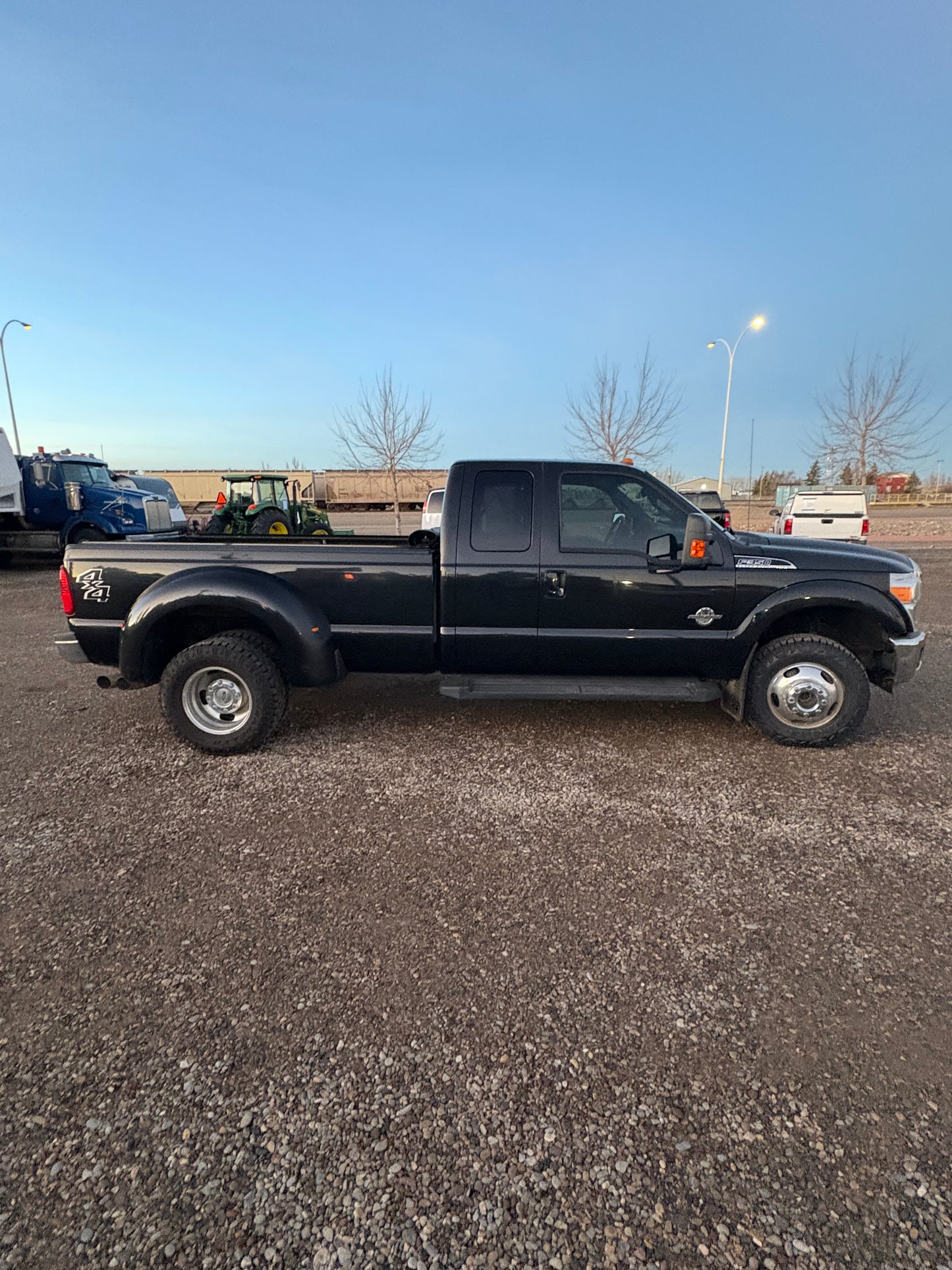 2011 Ford F350 Lariat Dually