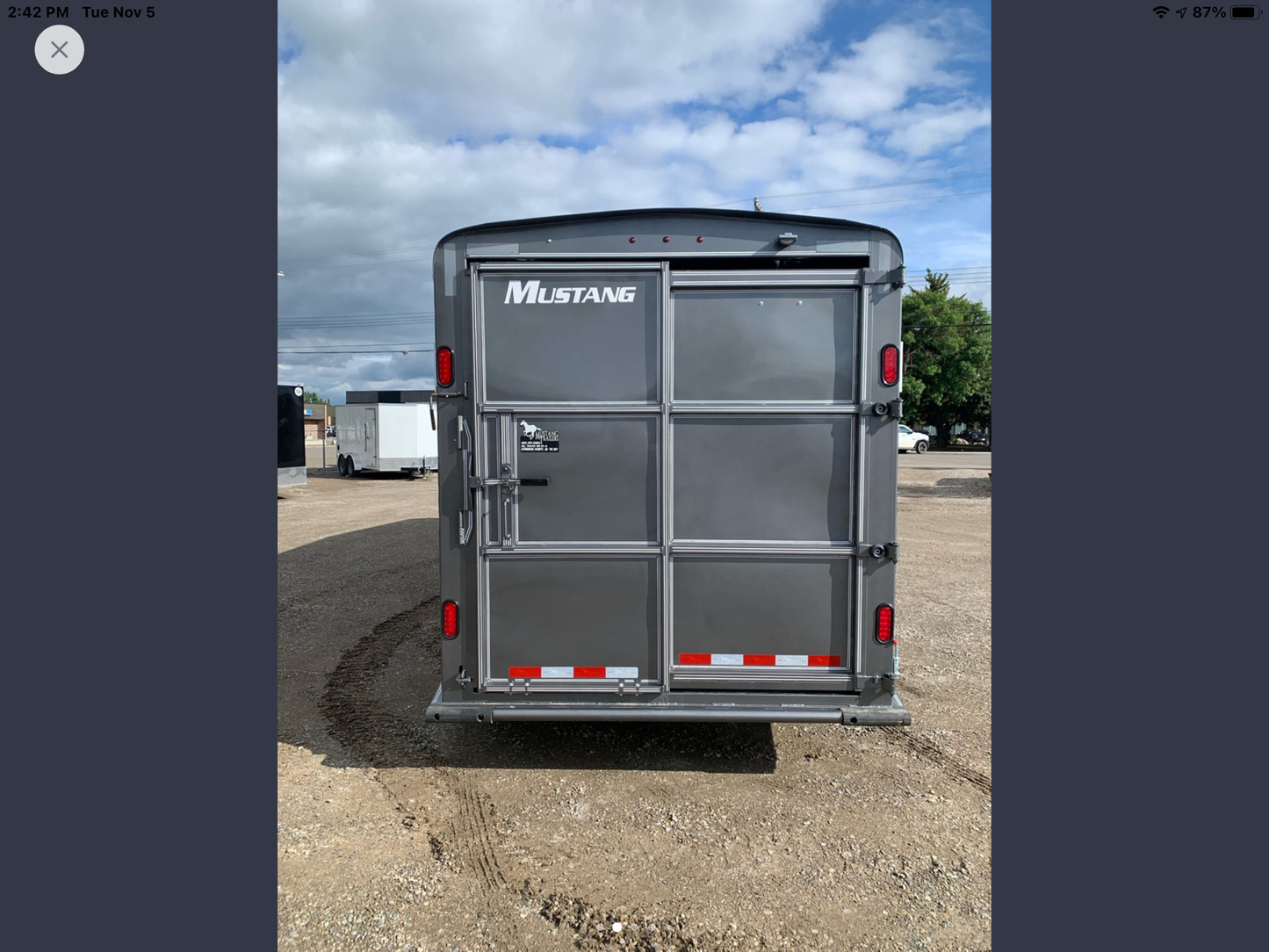 New 2024 Mustang 20ft Gooseneck Stock Trailer