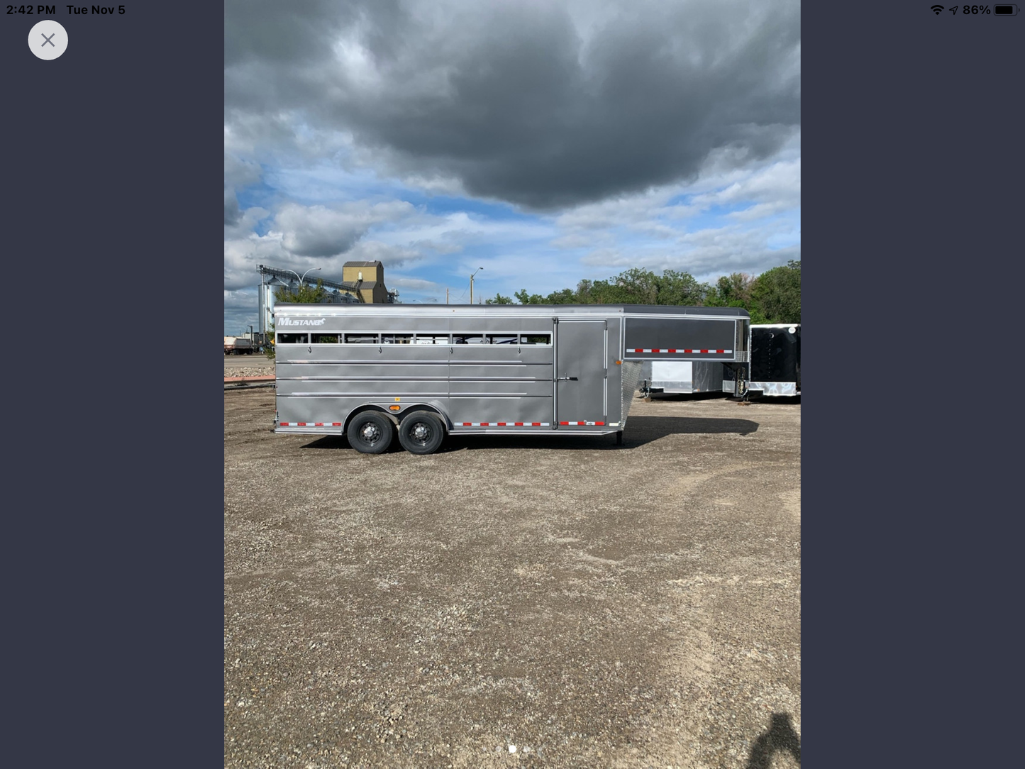 New 2024 Mustang 20ft Gooseneck Stock Trailer