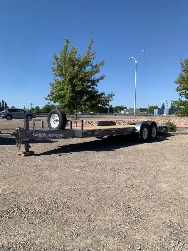 New Mustang Lowboy 22’ Flatdeck Trailer