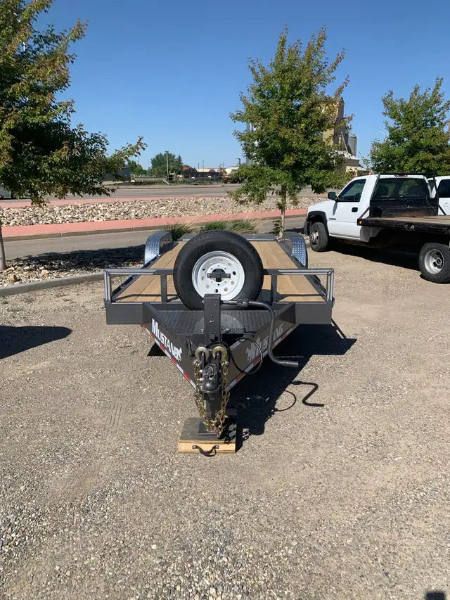 New Mustang Lowboy 22’ Flatdeck Trailer