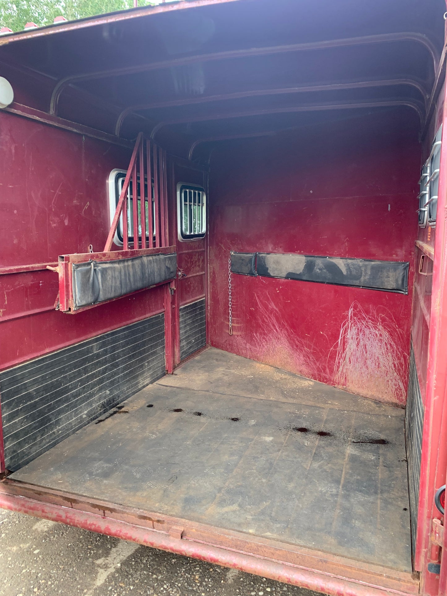 2006 Ranch King 2 Horse Trailer