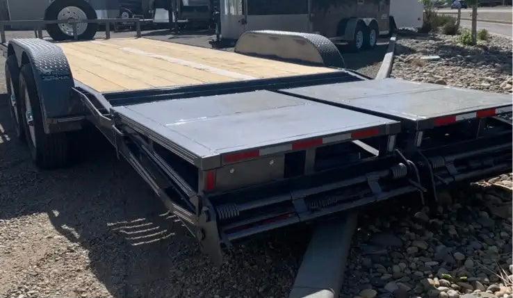 New Mustang Lowboy Flatdeck *On Clearance!