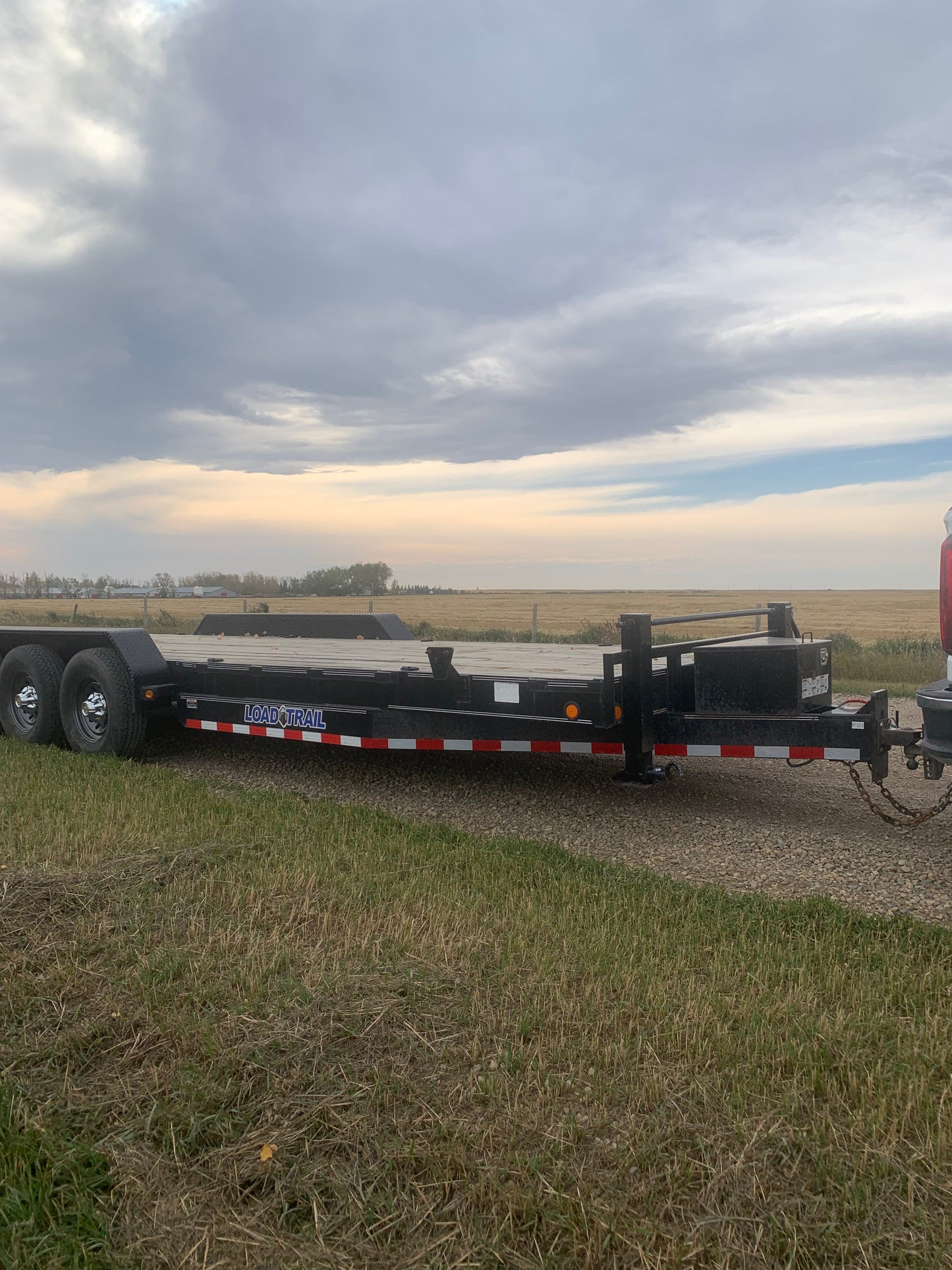 2014 LoadTrail 24ft Trailer Carhauler/ Construction