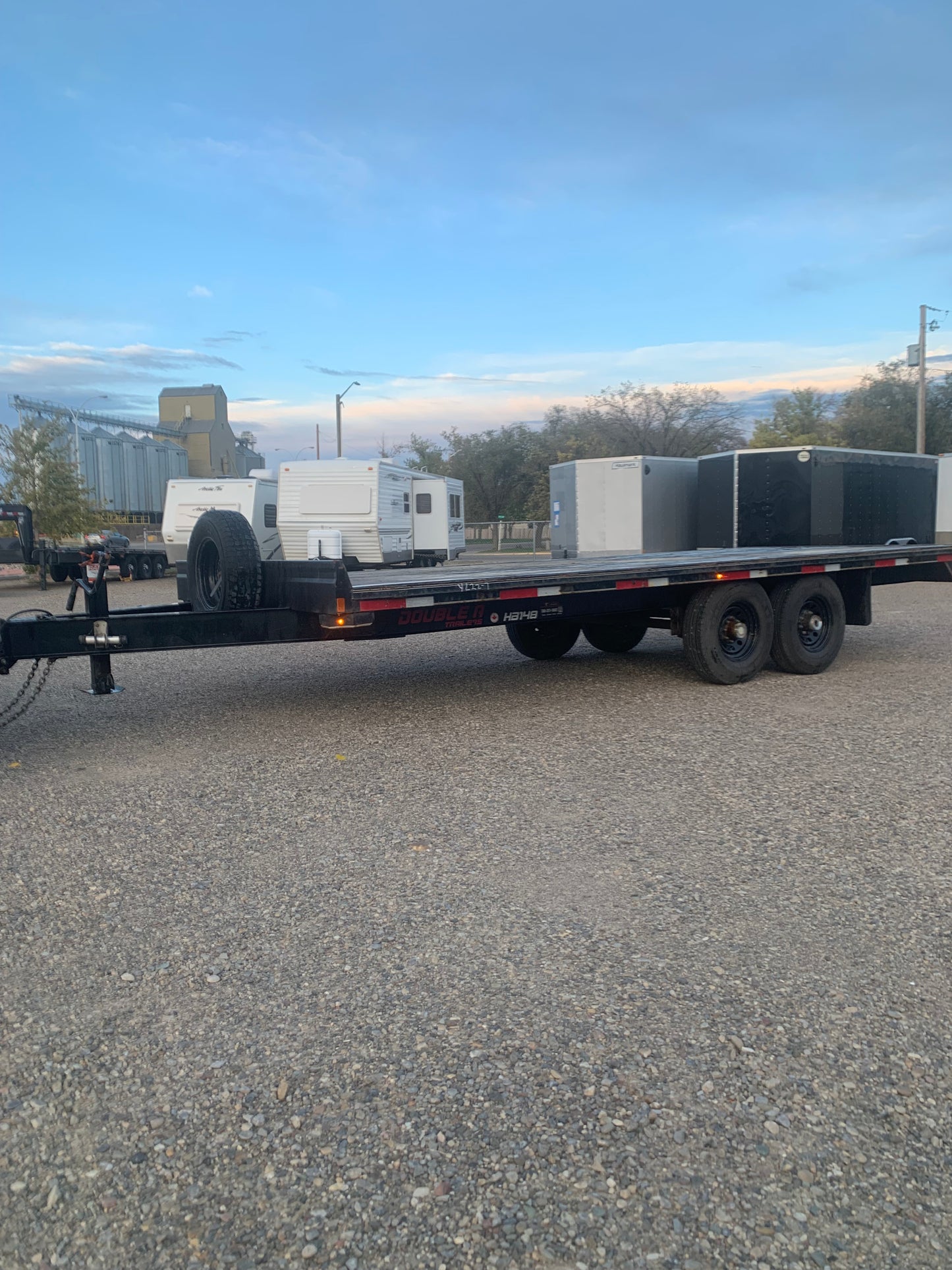 2022 Double A 20ft Tandem Deckover Flatdeck Trailer