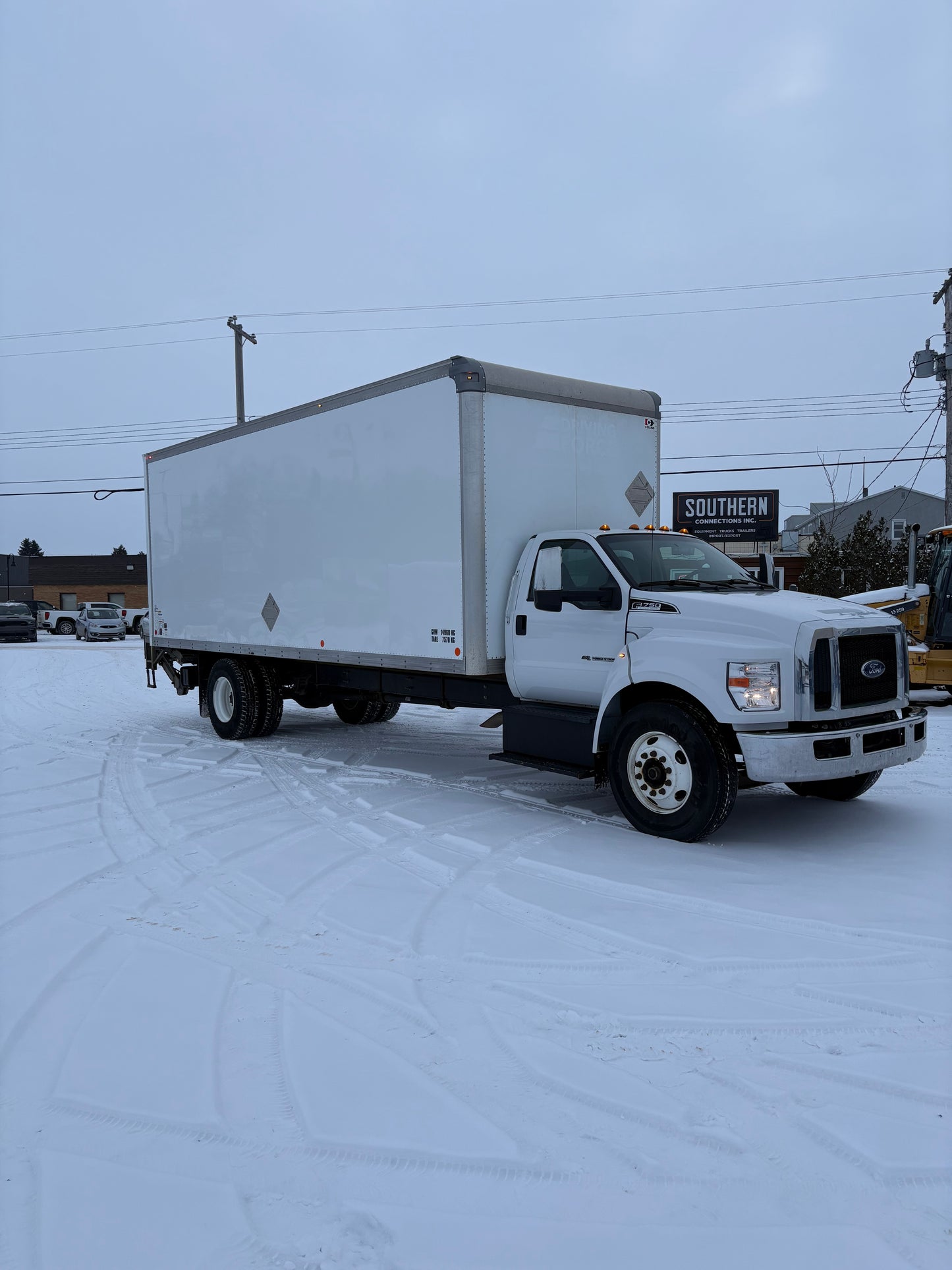 2022 F750 Moving Delivery Truck