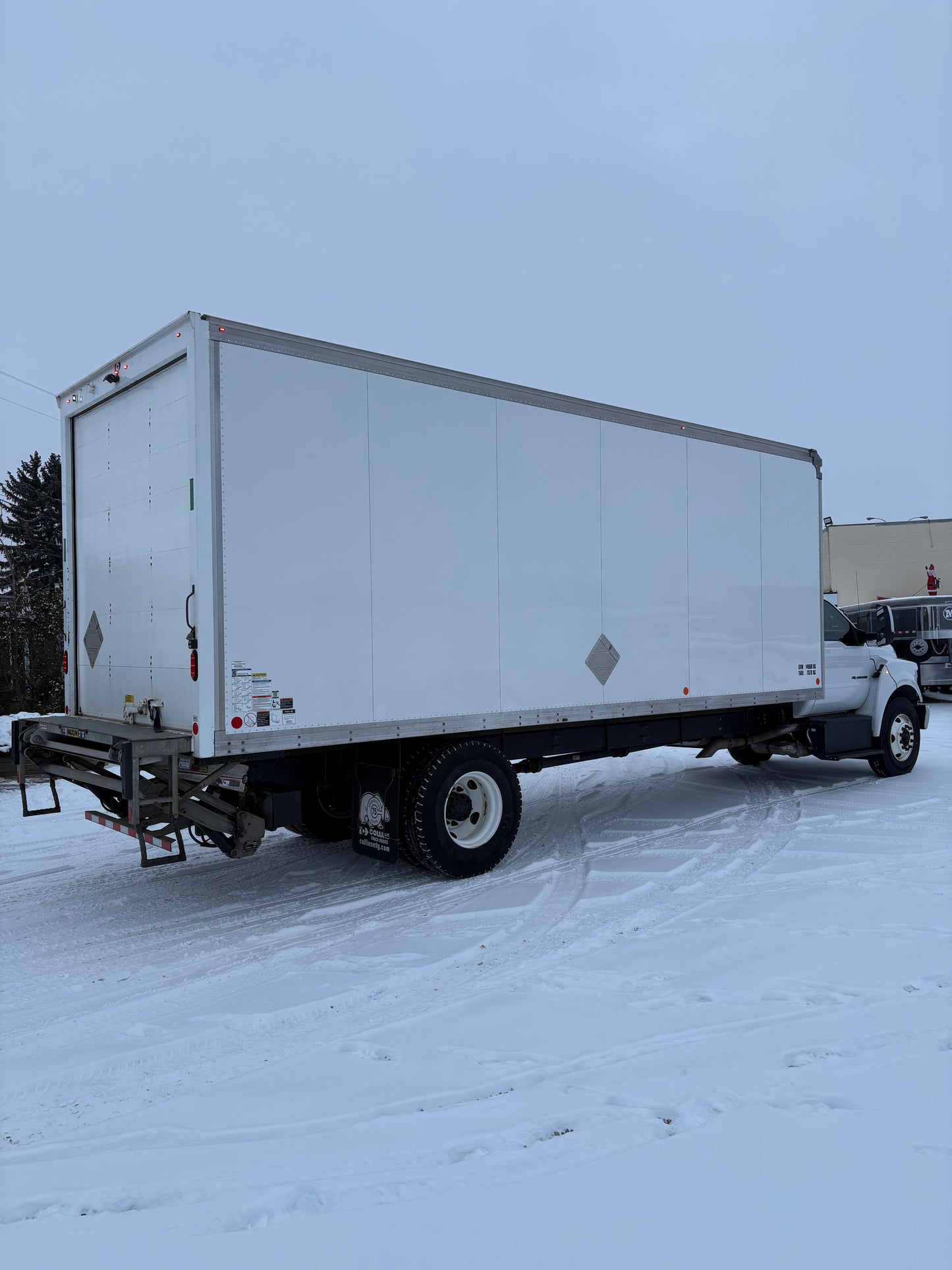 2022 F750 Moving Delivery Truck