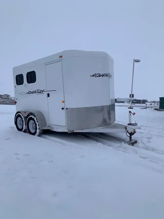 2011 Trails West Horse Trailer