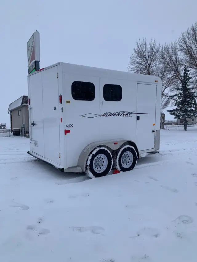 2011 Trails West Horse Trailer